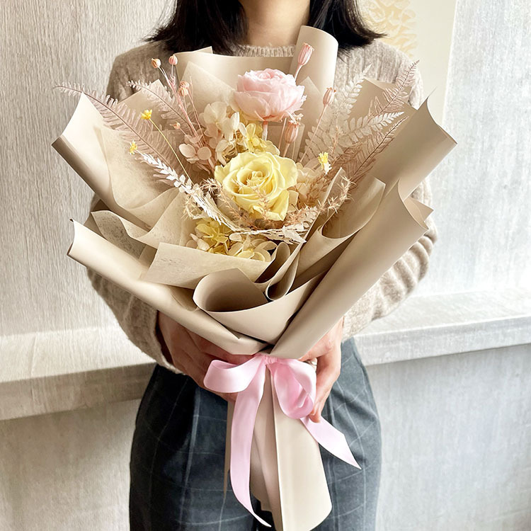 溫柔・玫瑰花束・粉玫瑰+奶油玫瑰・現貨・附提袋