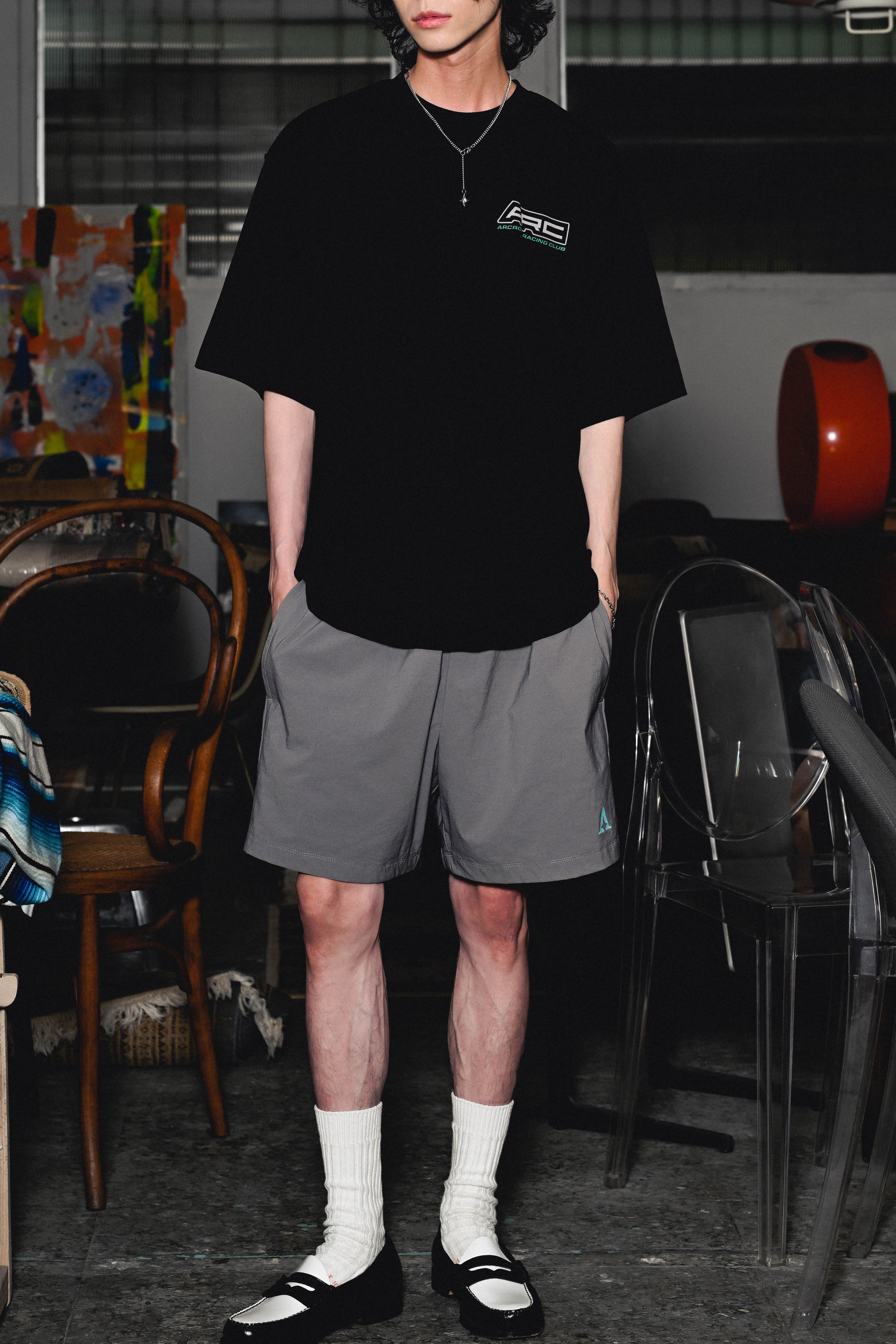 ARC MUTATE GRAPHIC TEE - BLACK