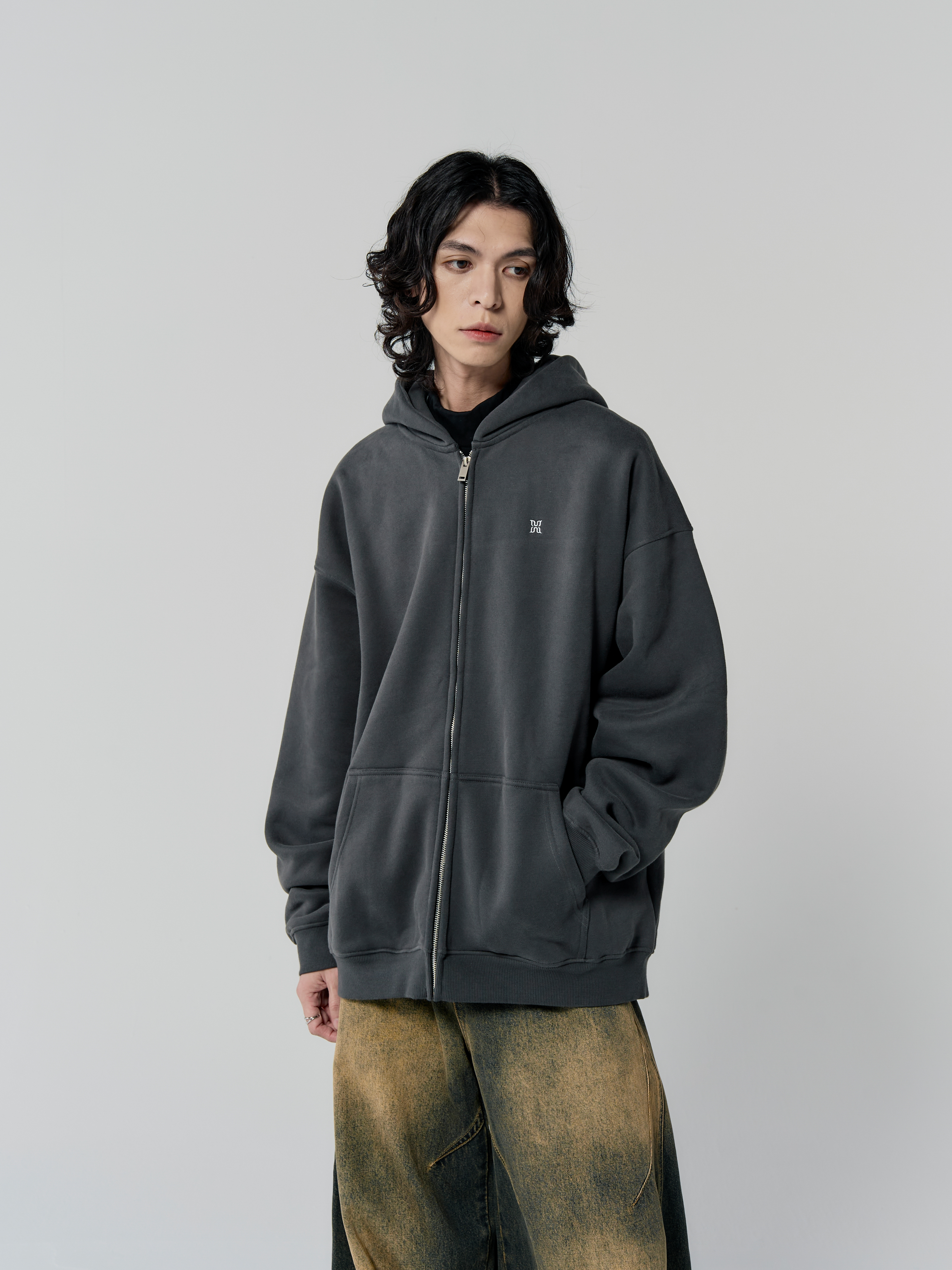 品牌刺繡純棉廓型外套-深灰