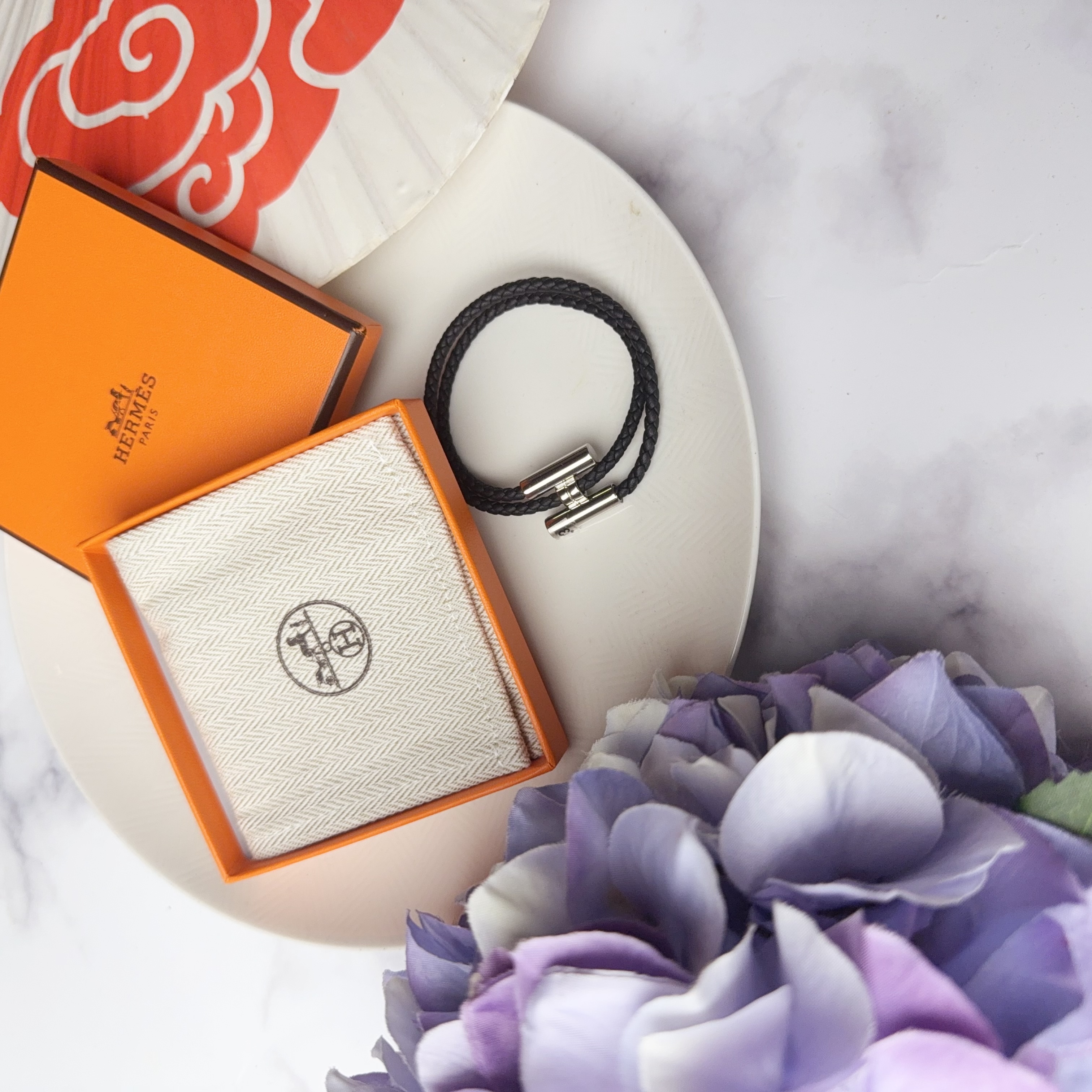 【Luxury】現貨 Hermes Tournis Tresse 愛馬仕 經典百搭 素色編織 H造型 手環 手鍊