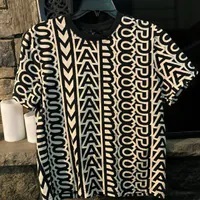 [S] MARC JACOBS BLACK/IVORY THE MONOGRAM BABY TEE, 2P3RTP006C01-004 (SMJ456)