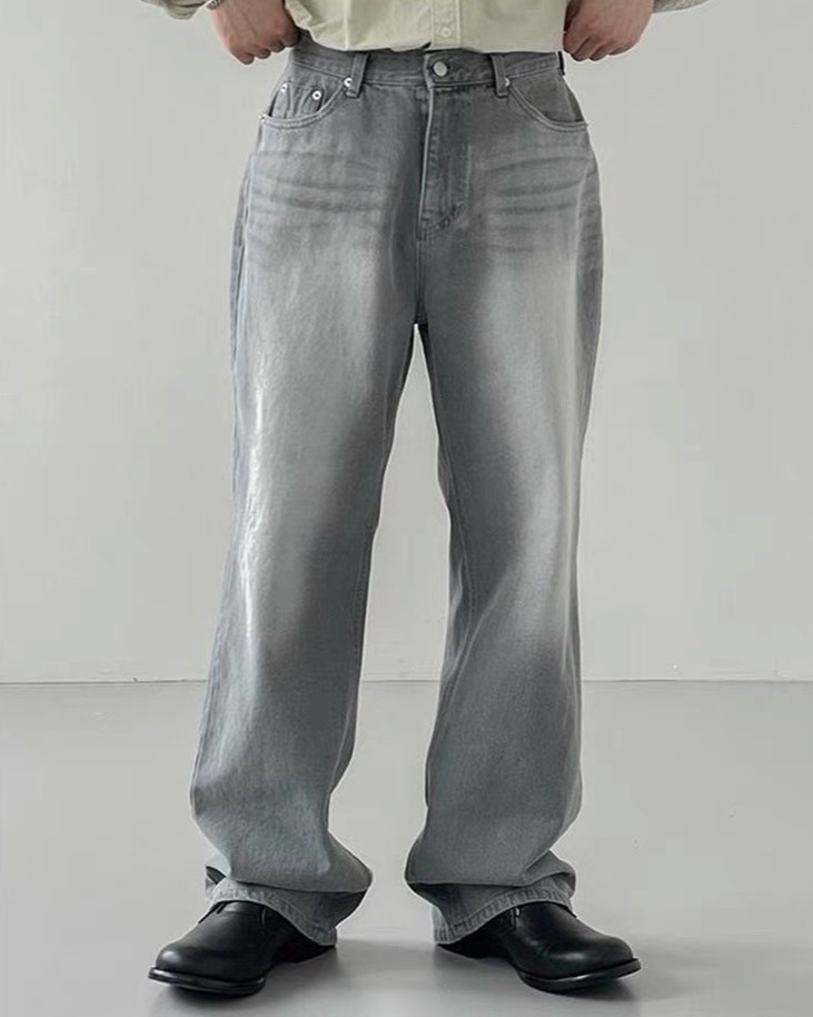 灰色水洗寬牛仔褲
