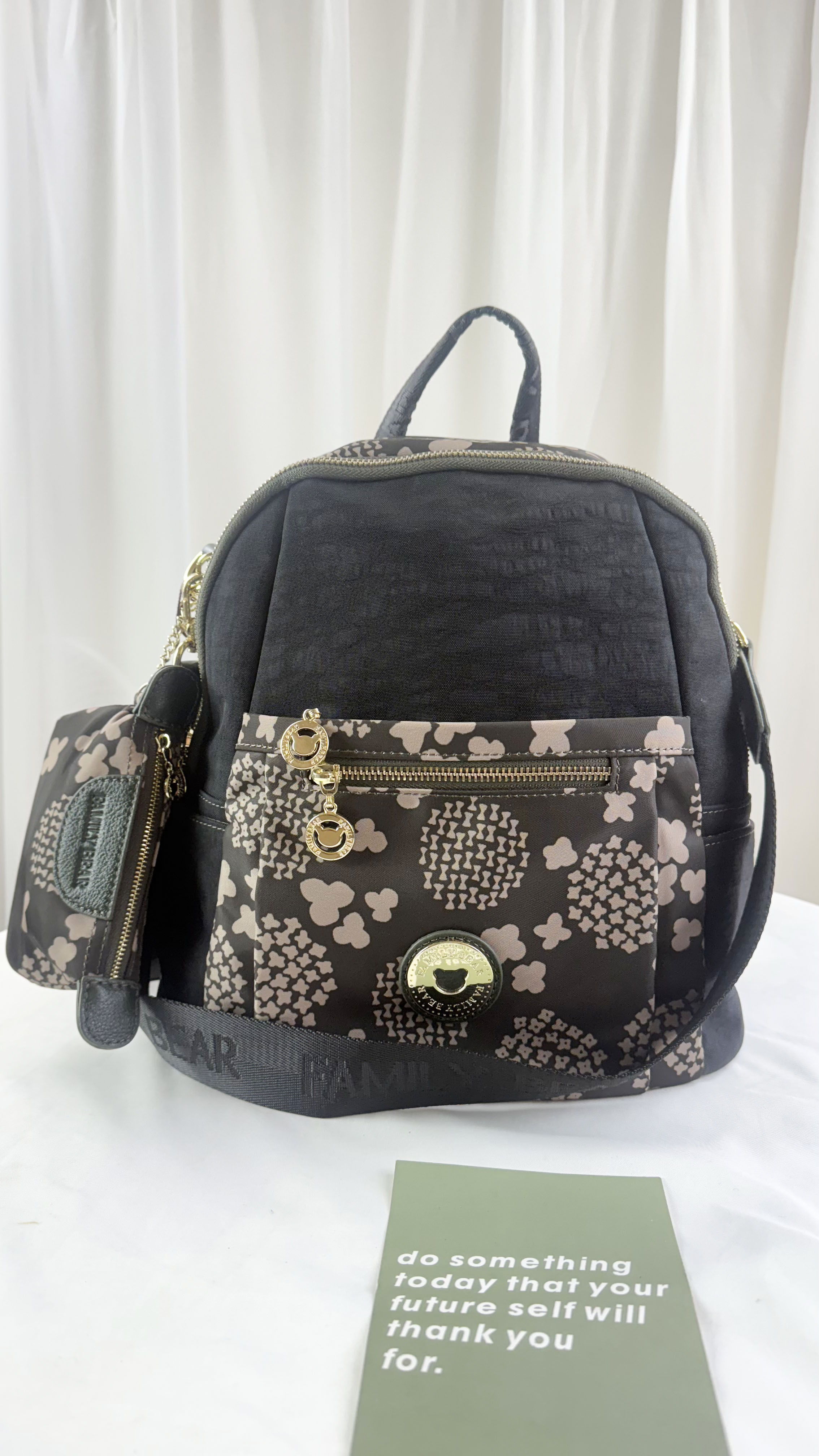 FamilyBear 墨綠圖騰防潑水肩背包 / 側背包 #2649