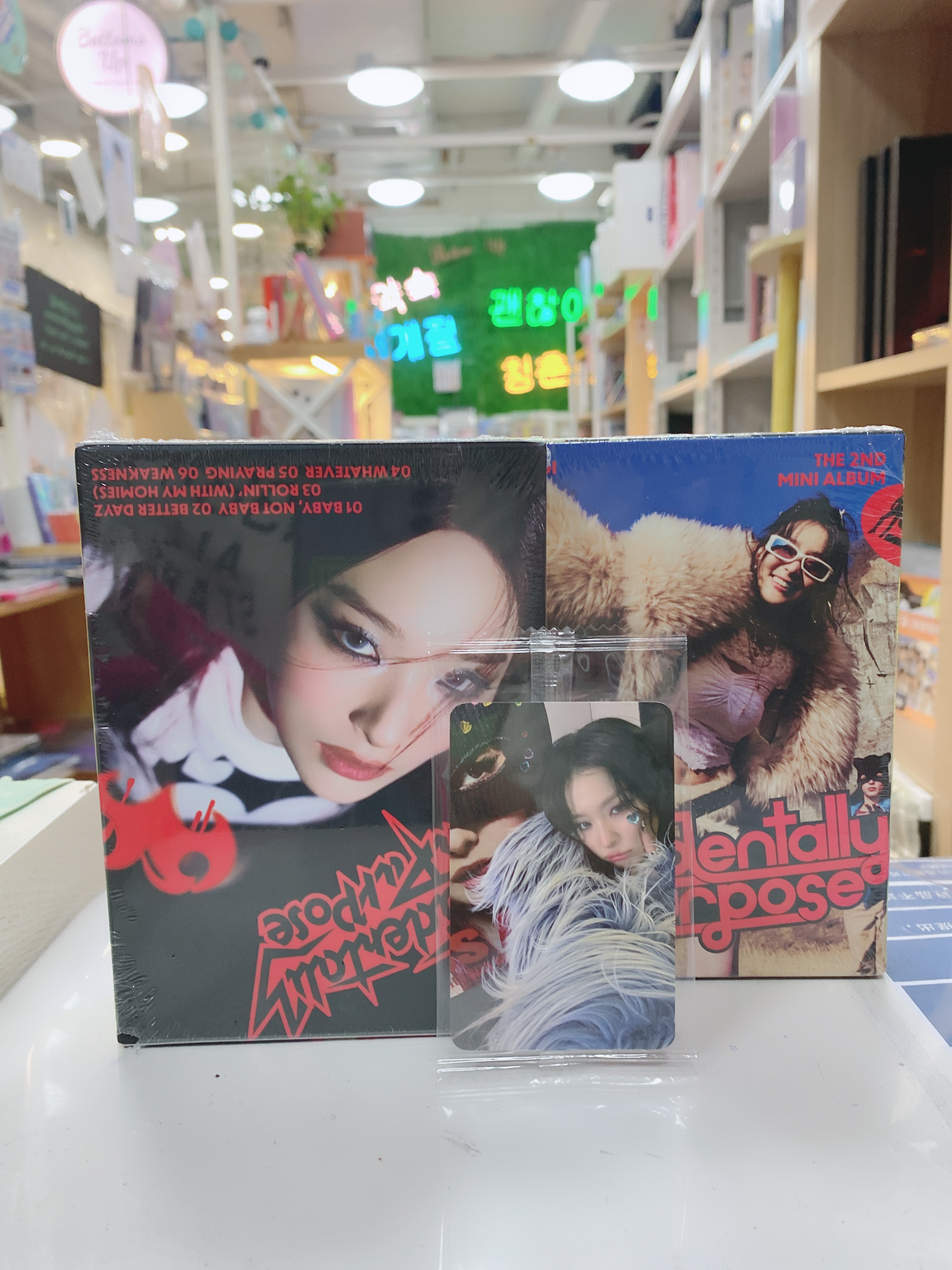 SEULGI - 2ND MINI ALBUM [ACCIDENTALLY ON PURPOSE](mini photo book Ver.)