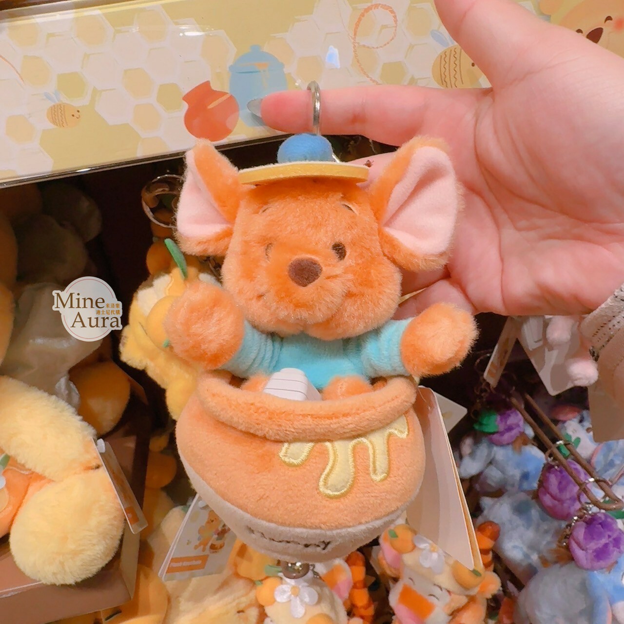 春日系列 小熊維尼 Winnie the Pooh 小荳 Roo 絨毛 鑰匙圈 吊飾 -香港迪士尼樂園