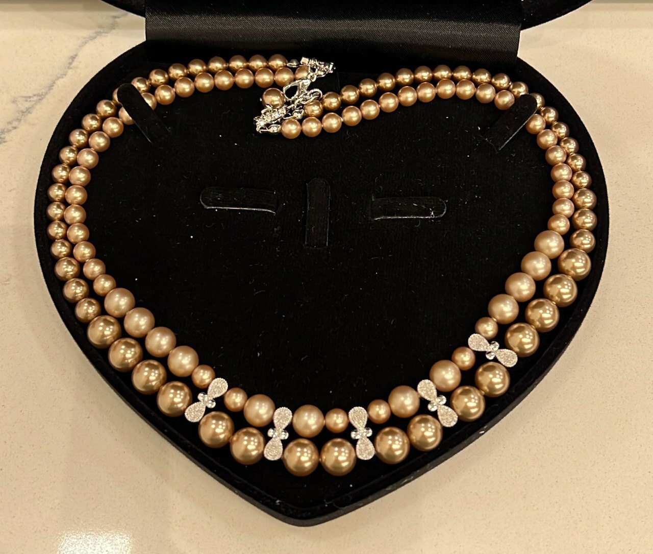 [S] GEMZ & CO RCS NECKLACE POWDER ALMOND, NE-048 (Z248)