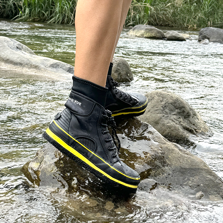 YONGYUE運動型EVA防滑鞋/黑灰迷彩