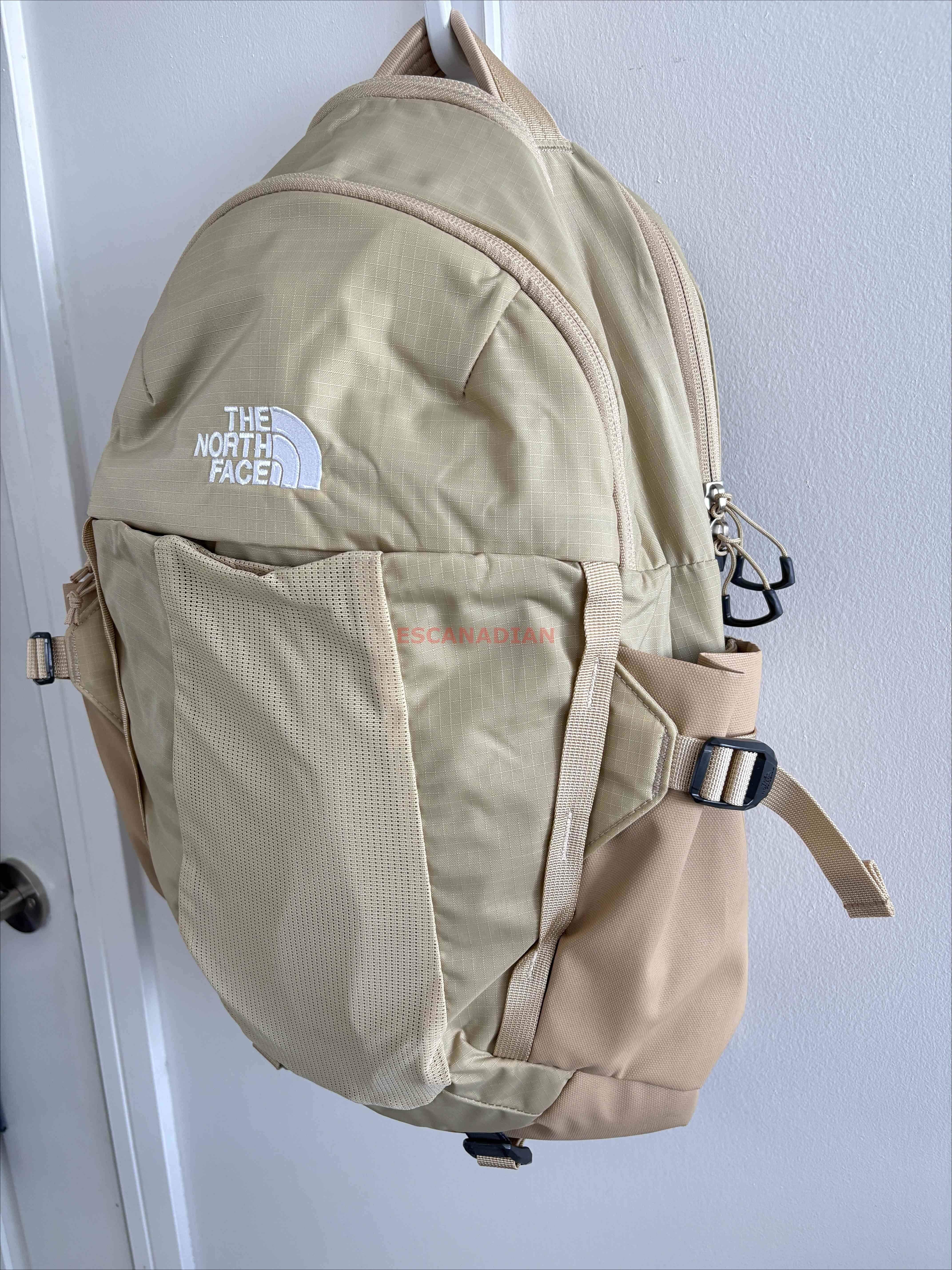 THE NORTH FACE RECON系列 (30L) 大人 電繡LOGO 多功能 後背包