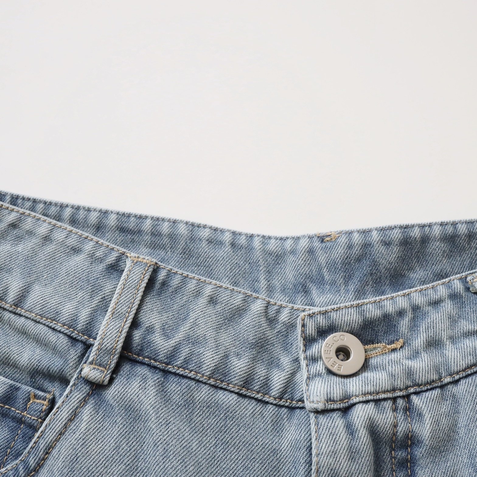 現貨 7162 復古淺藍洗水闊腳牛