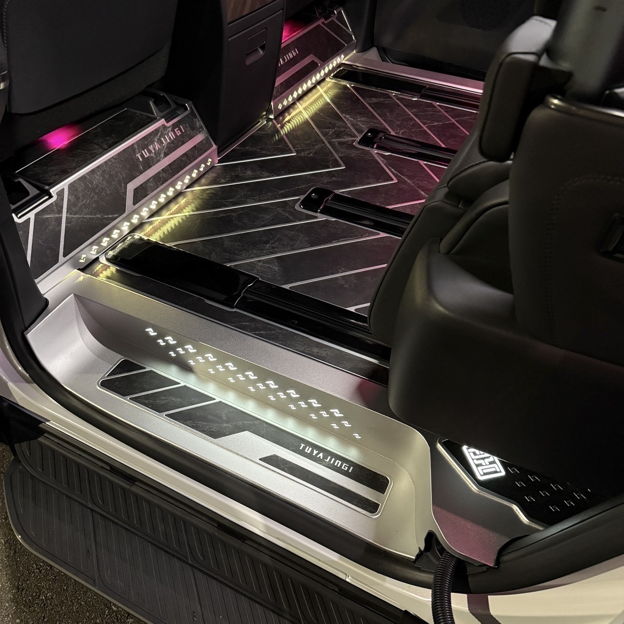 Alphard 40 V圖系列/天穹黑