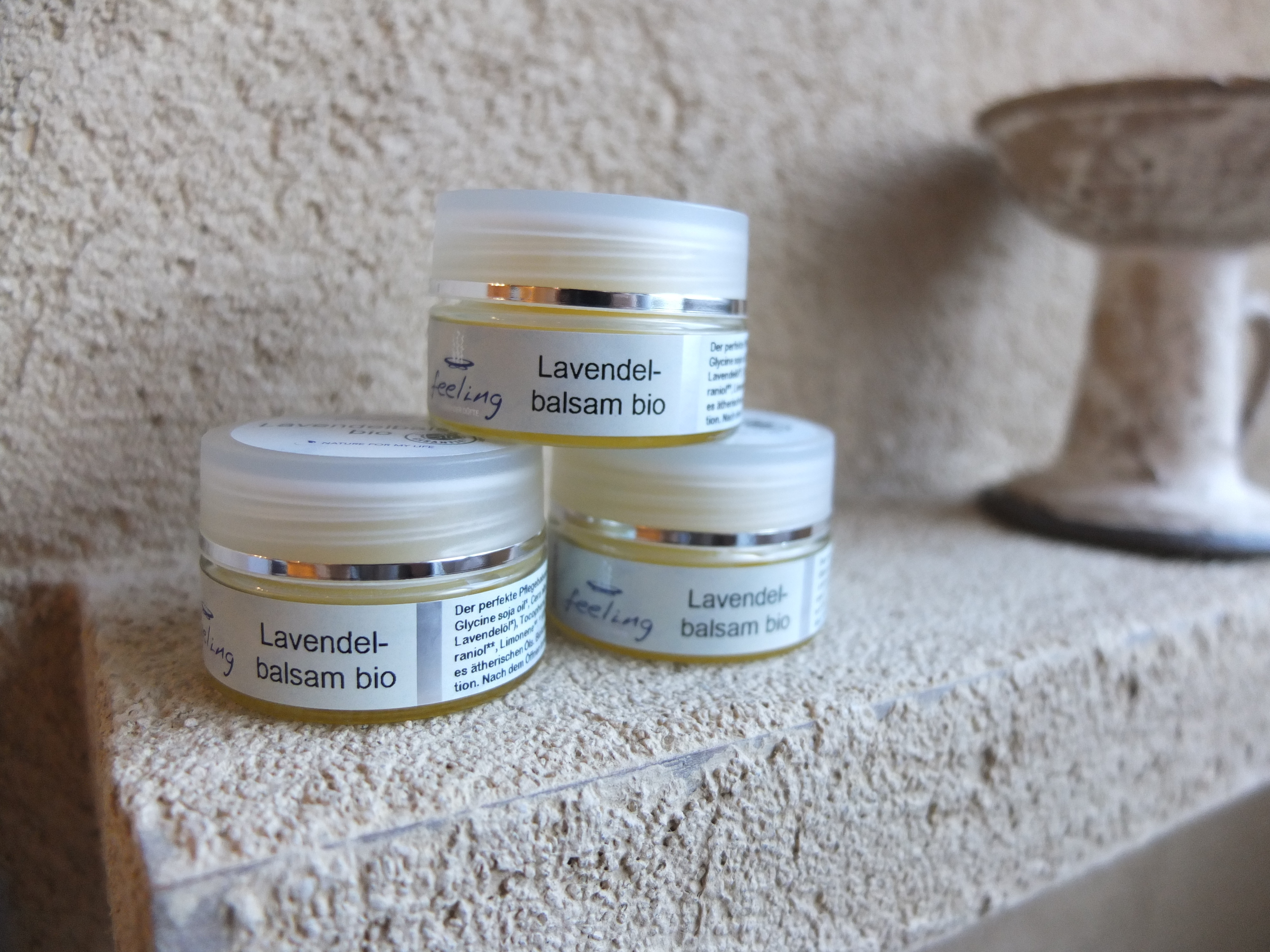 照顧全家的萬用膏｜有機薰衣草凝香膏