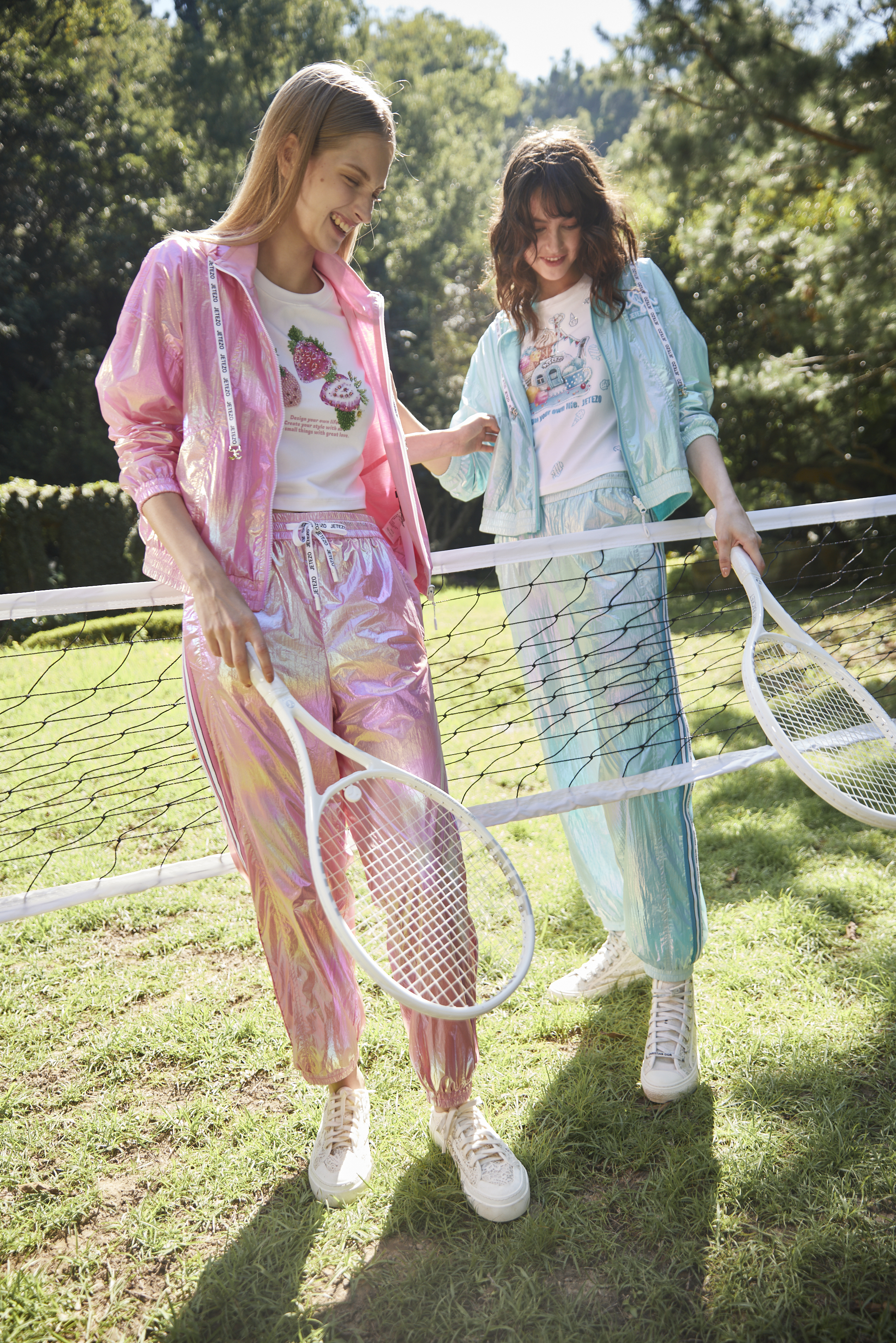 BE10009D1 曼波糖運動連帽外套 (附活動帽/2色)