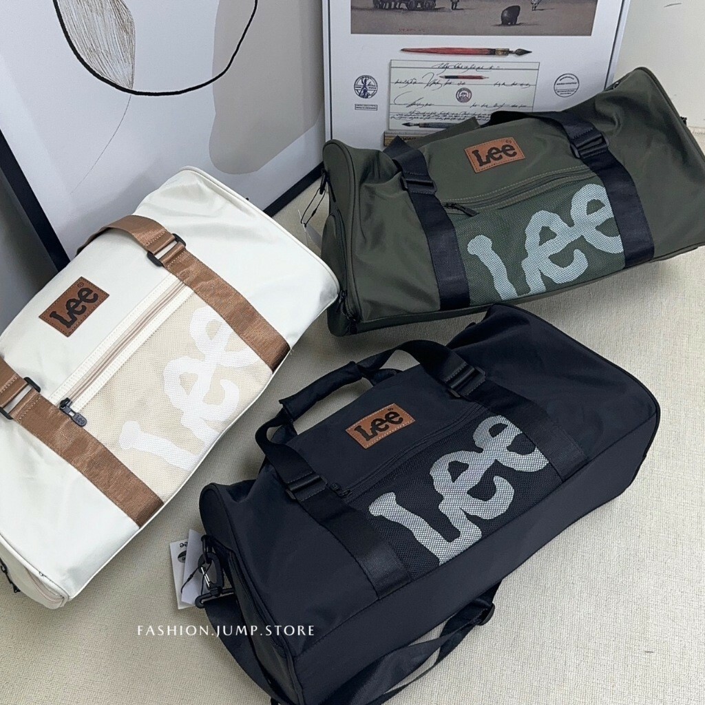 （部分現貨）韓國 LEE 大logo 布標 大容量 行李袋 側背包 健身包 包包