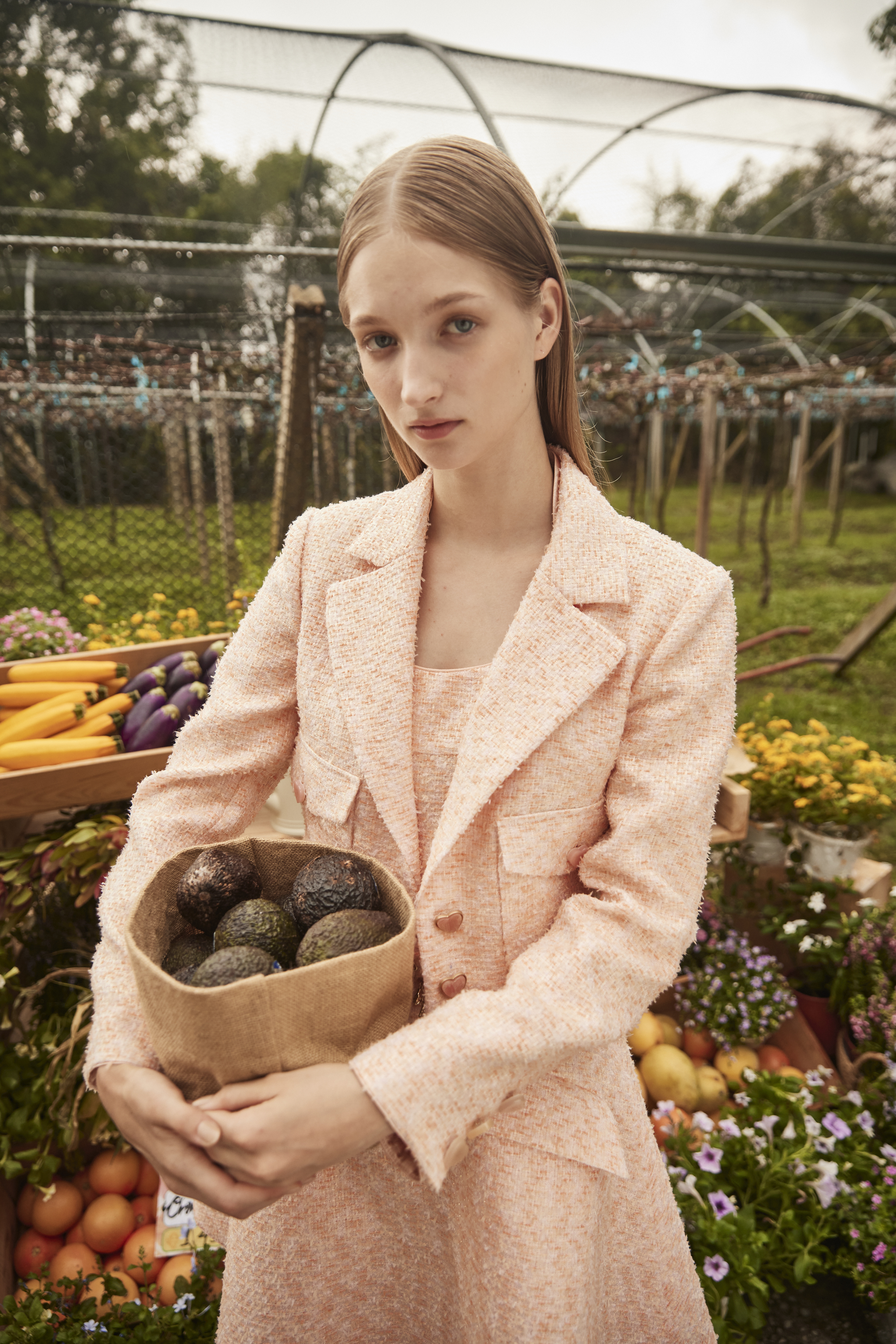 BE10002D1 閃金粉橘小香短版外套