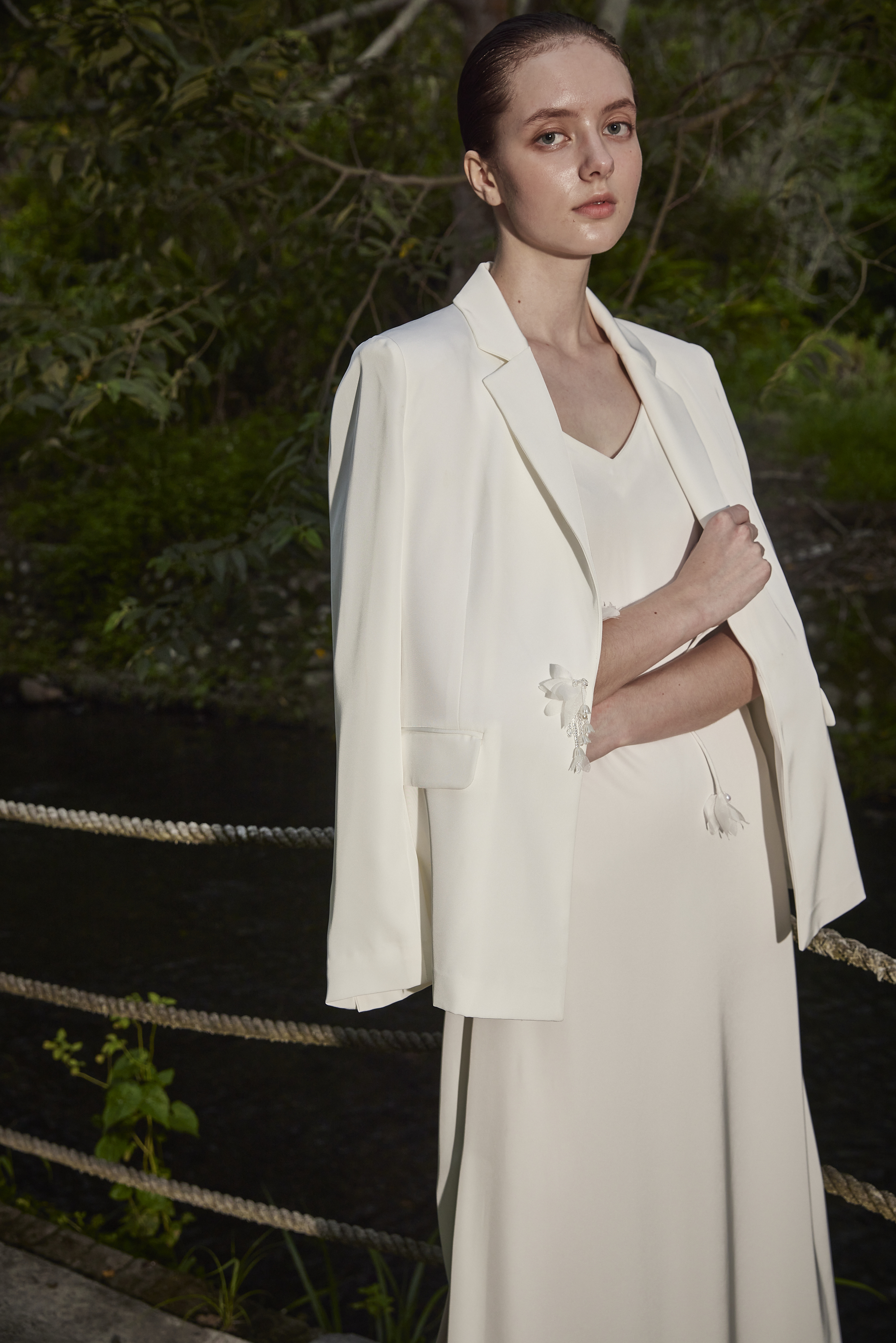 BE10132D1 西裝外套 (2色)