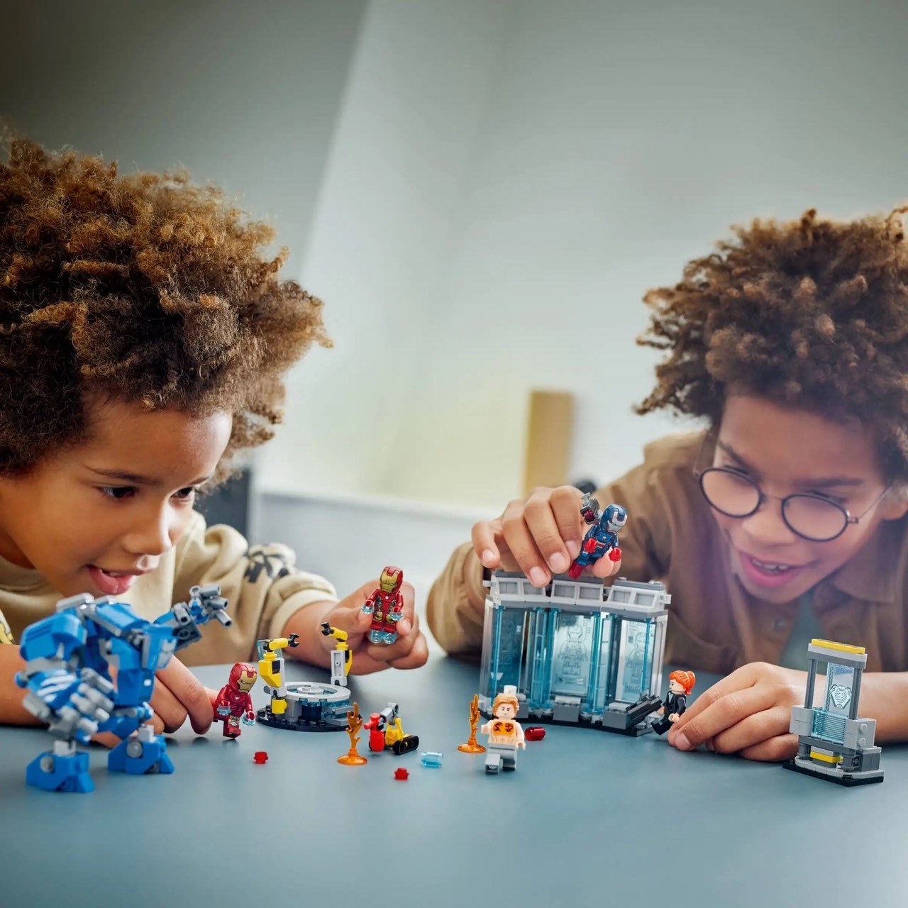 LEGO 76315 鋼鐵人的實驗室：鋼鐵裝展示區LEGO® Super Heroes系列