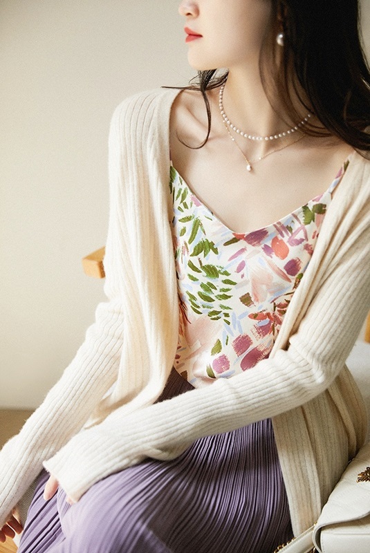 多彩油畫仿緞背心 印花