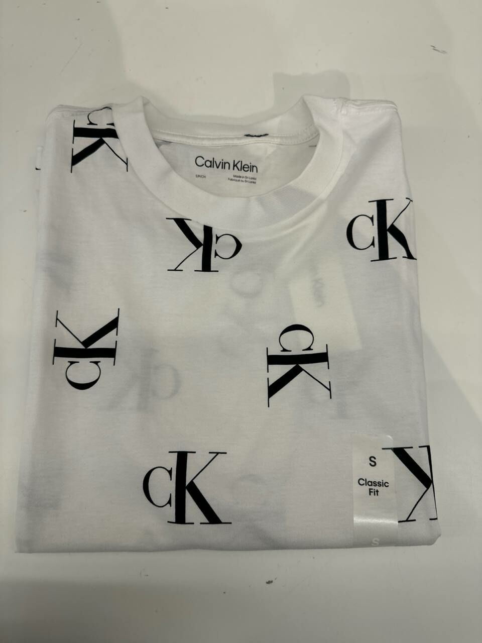 [S] CALVIN KLEIN ALL OVER LOGO CLASSIC FIT T-SHIRT,WHITE, SP47605711-478024S110 (SCK699)