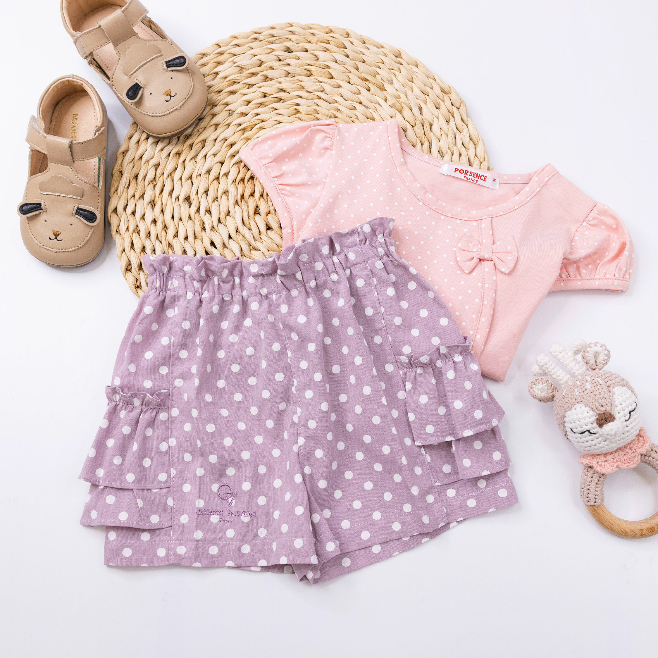 范侖鐵諾【32055】滿版點點荷葉拼接短褲＊二色