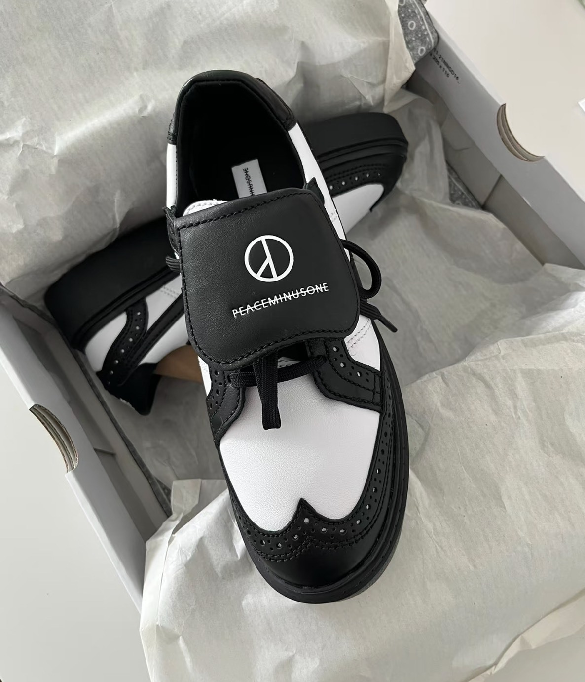 NIKE KWONDO 1 熊貓 小雛菊 權志龍4.0