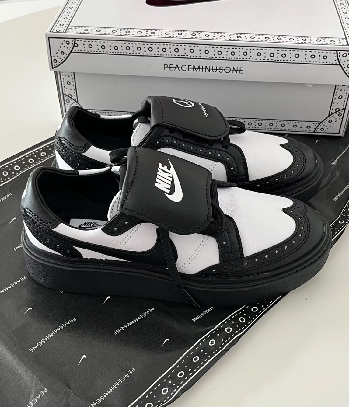 NIKE KWONDO 1 熊貓 小雛菊 權志龍4.0