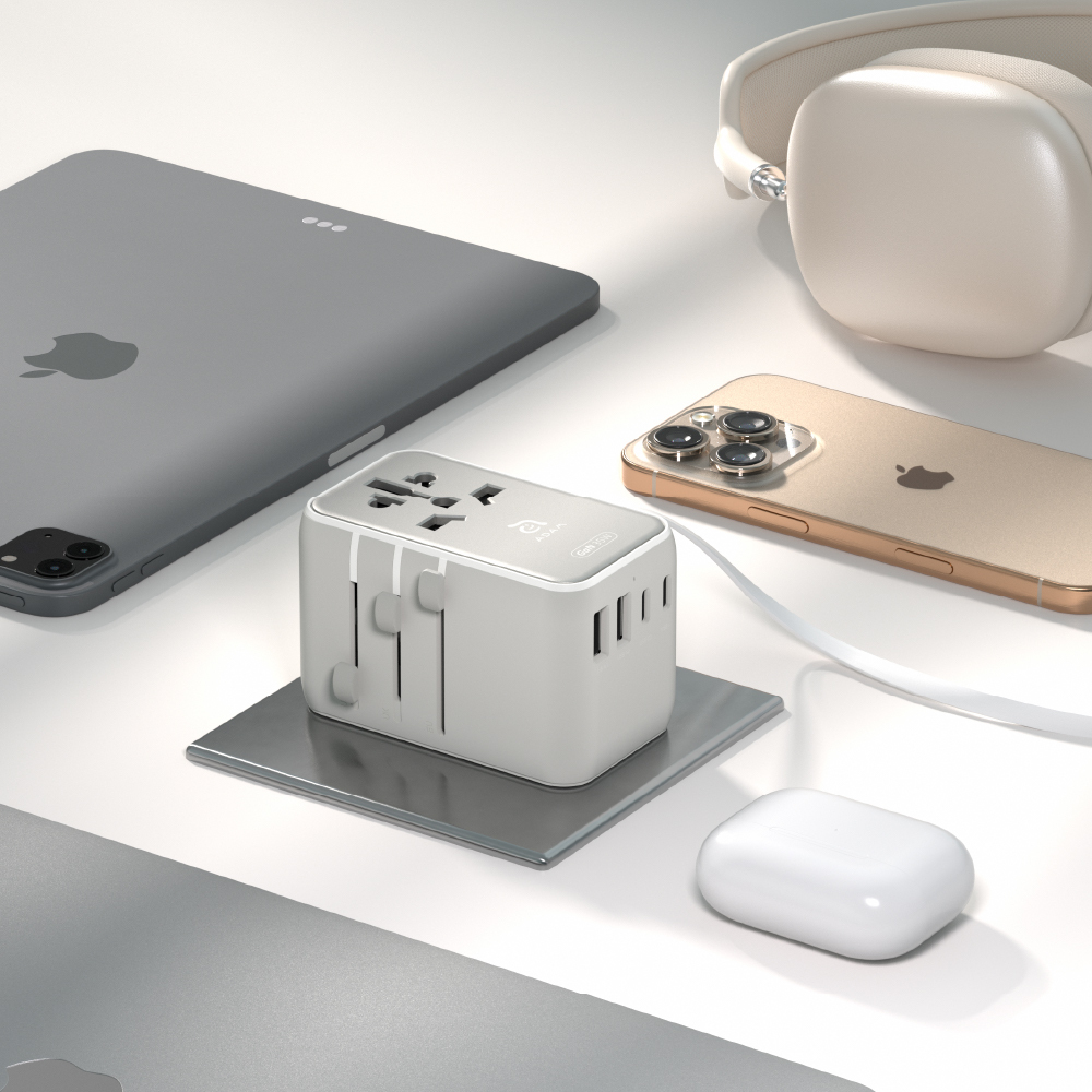 T35L 35W Universal Travel Adapter with Built-In USB-C Cable