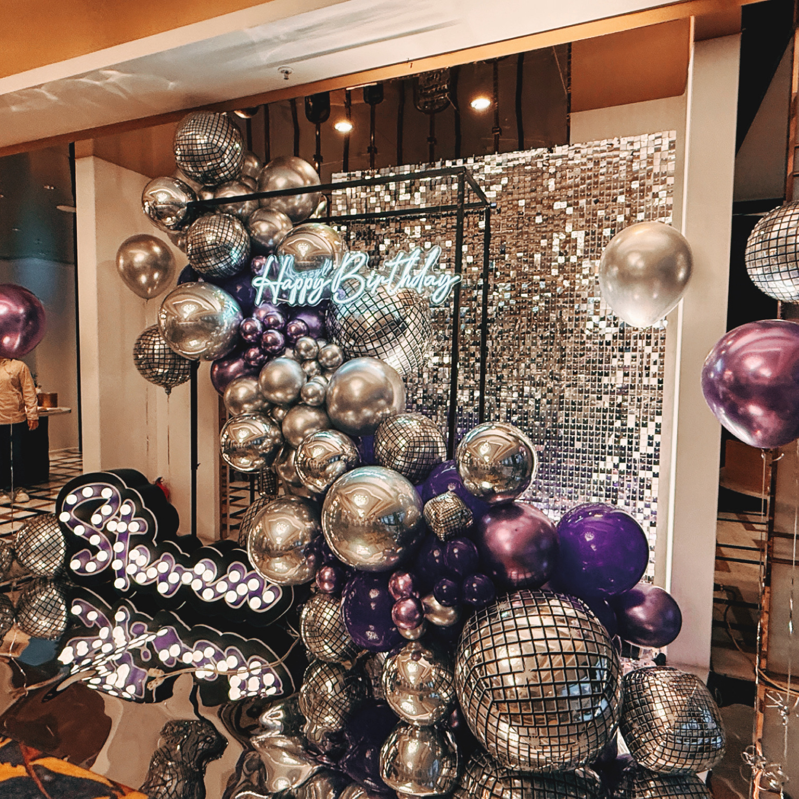 【餐廳】美享地 ．紫銀色系