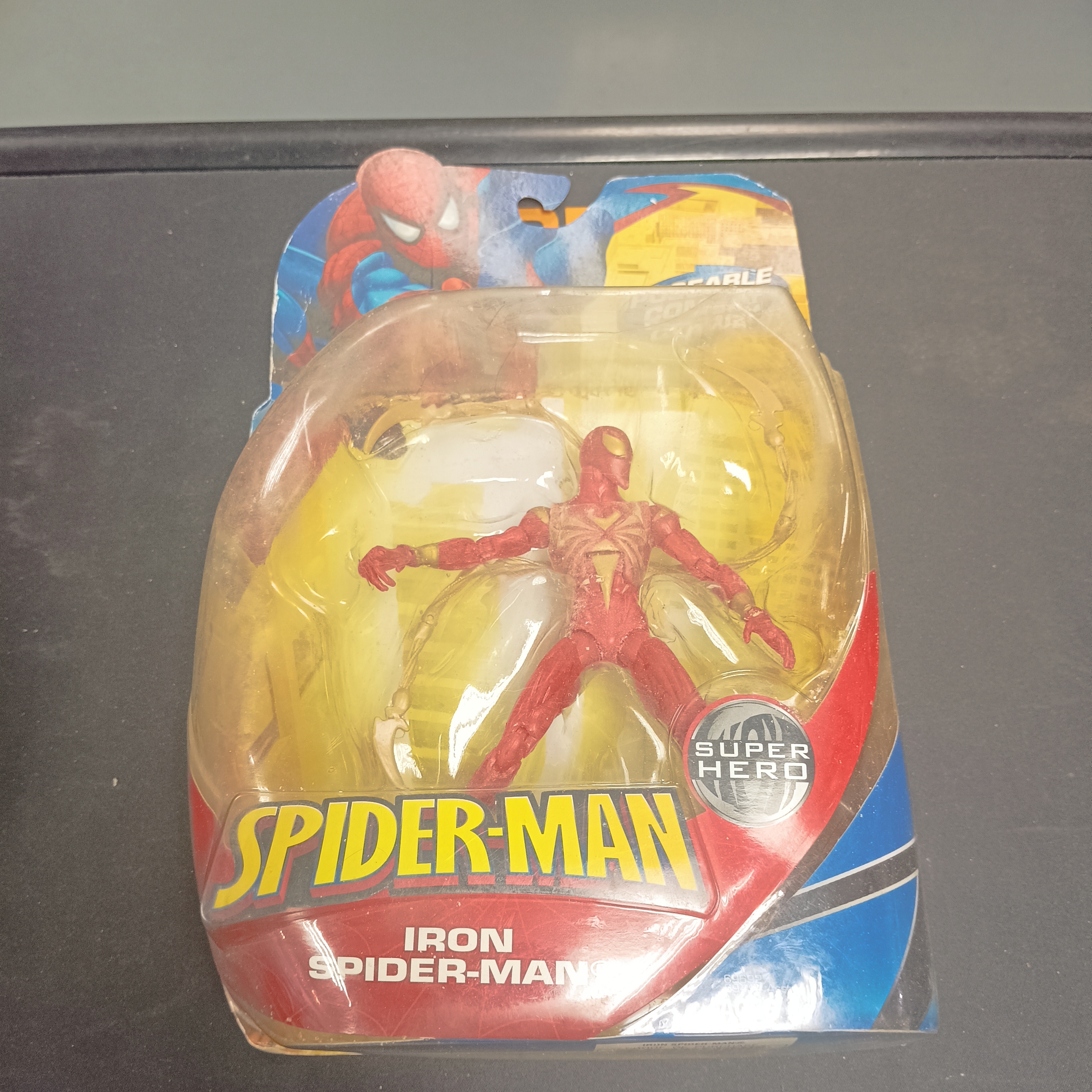寄賣-其它-poseable combat claws spiderman iron spiderman