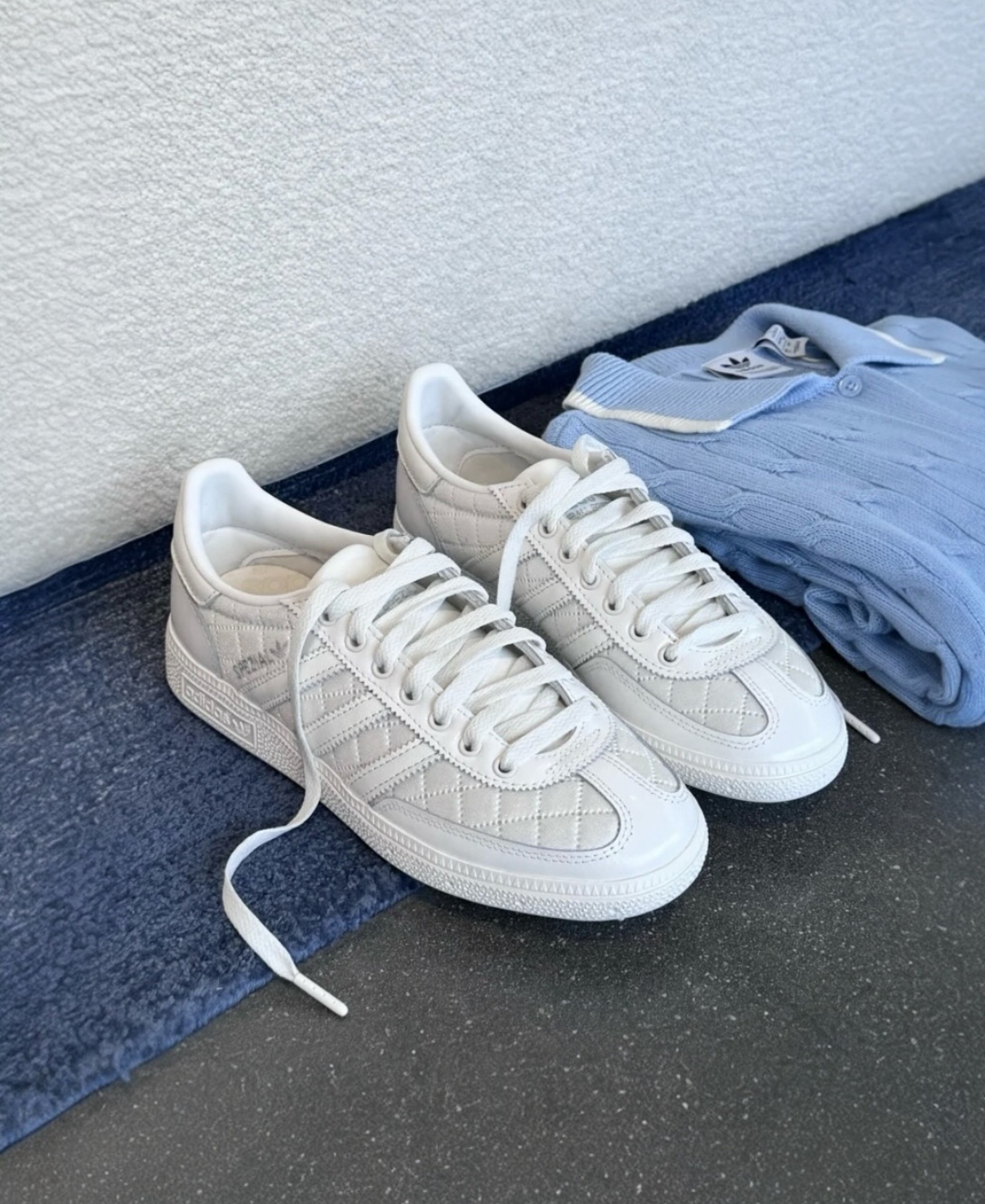 Adidas Originals Handball Spezial 珠光白 白色 小香風 漆皮 菱格紋 復古 德訓鞋 T頭鞋 KJ0854/預購