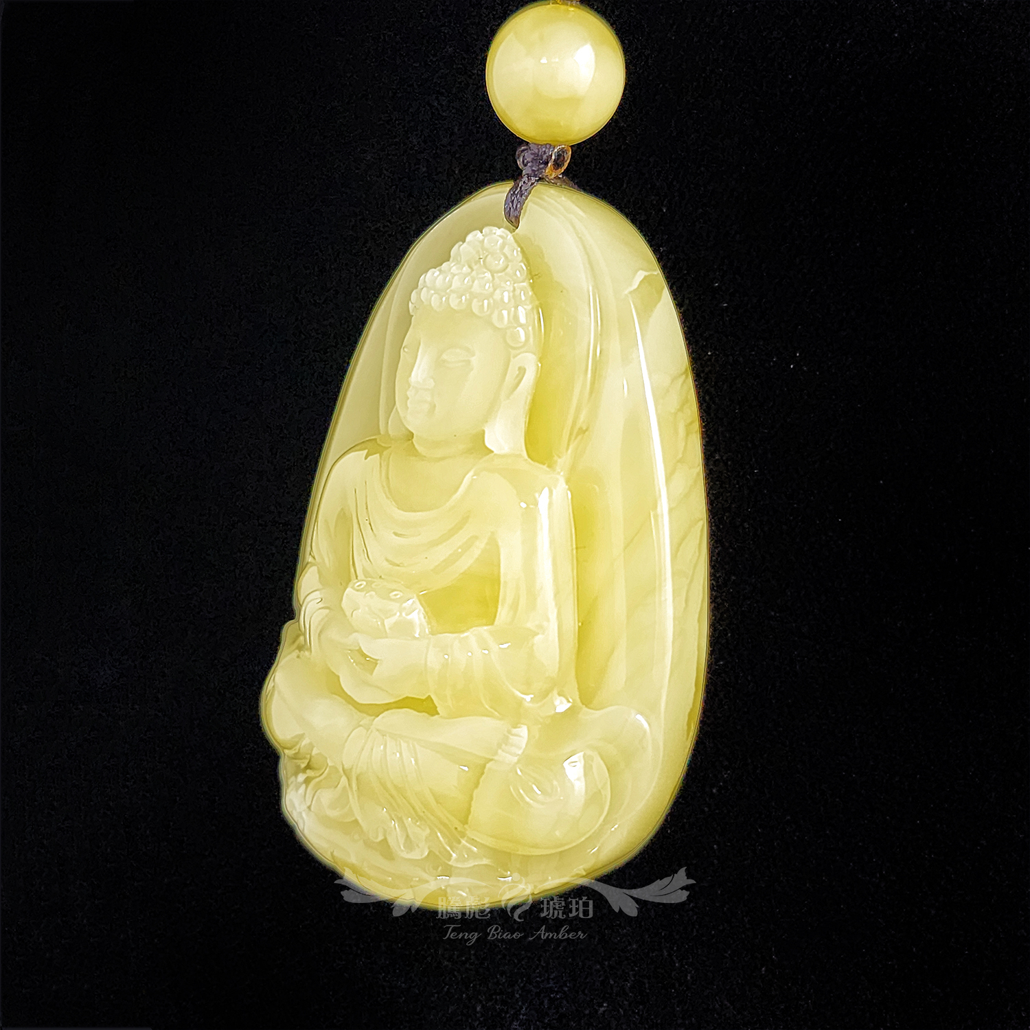 (已結緣)收藏款天然波羅的海牛奶白色蜜蠟阿彌陀佛之正規掛牌—劉師名家篆刻