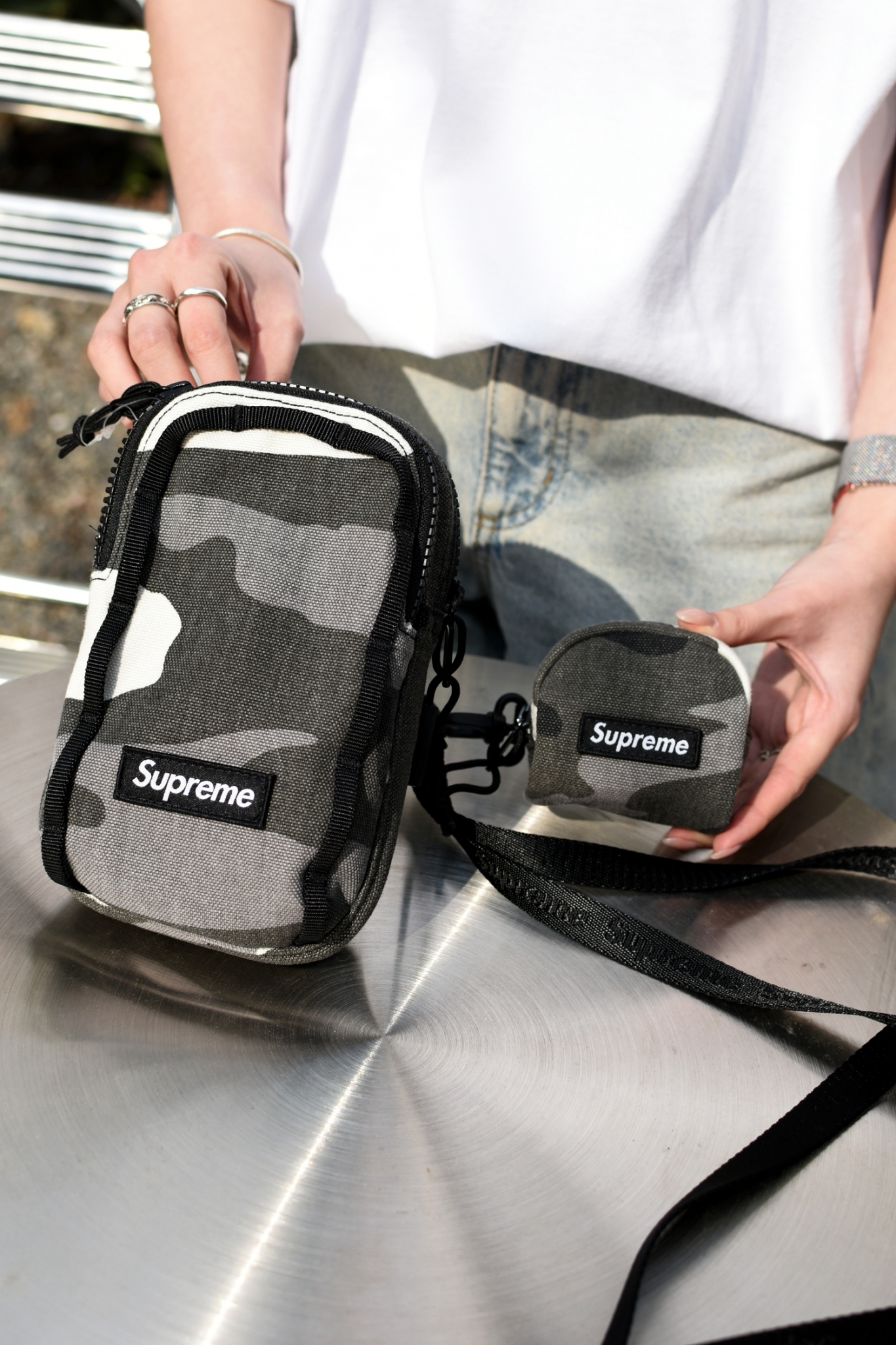 ☆ETW☆【EASY TO WEAR】SUPREME 25SS Camera Bag + Mini Pouch 相機小包 附零錢包