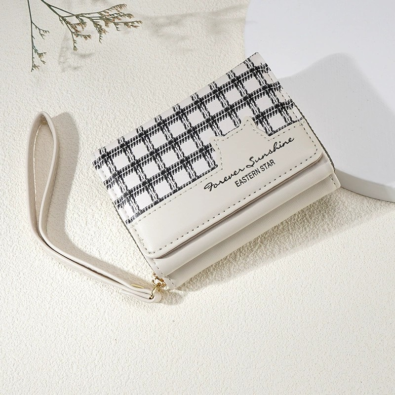 Vintage Fabric Zipper Wallet with Cat Design