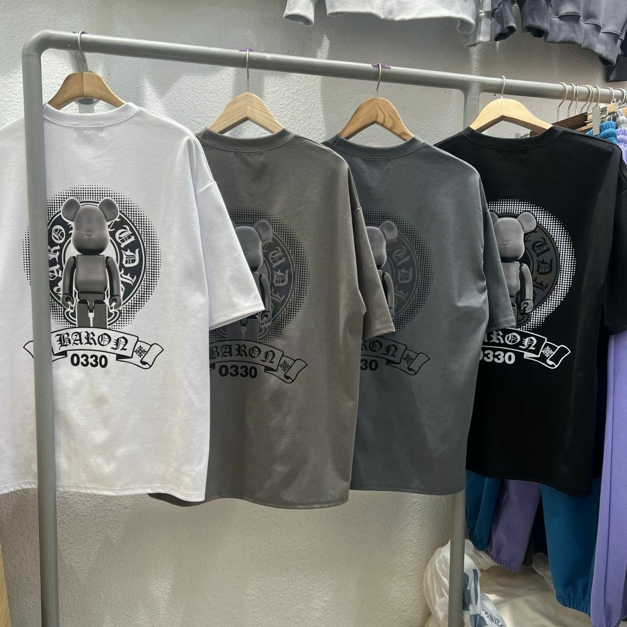 3M反光熊仔圖案英文字短袖Tee BARON-159T