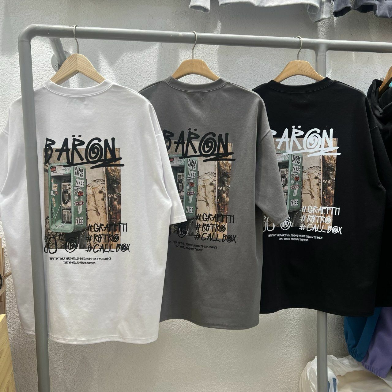 英文字圖案短袖Tee BARON-162T