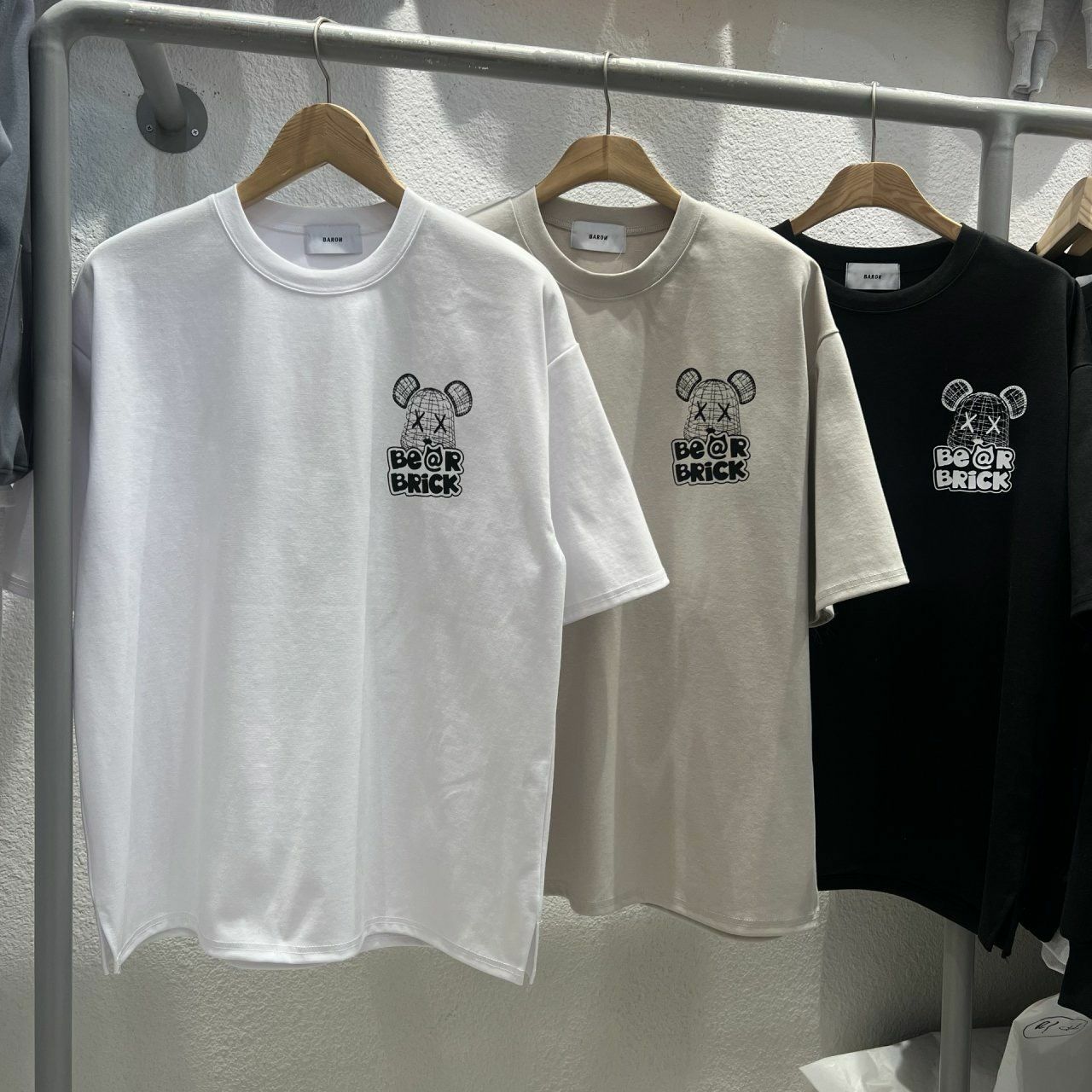 熊仔圖案英文字短袖Tee BARON-164T