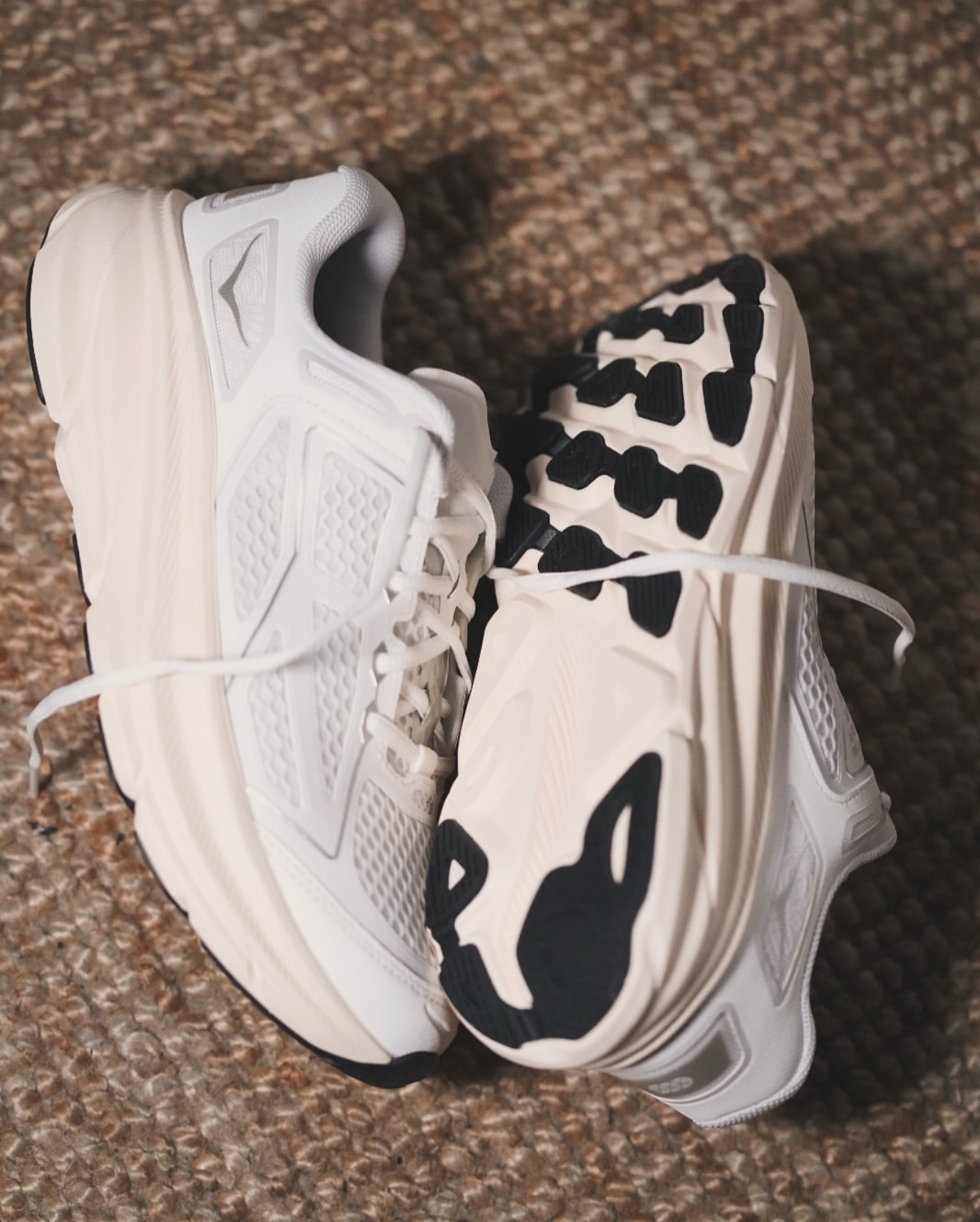 現貨| HOKA CLIFTON ONE9 FROST / COSMIC GREY 1155370-FCG