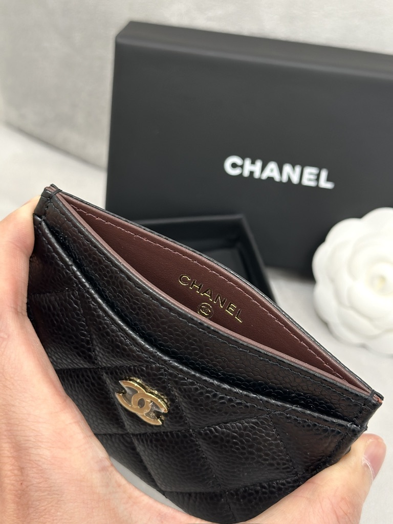 CHANEL Classic Cardholder AP0213