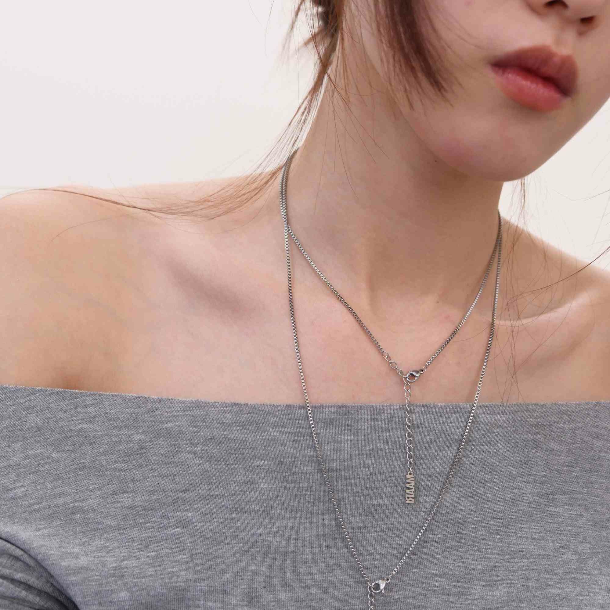 Livia 長、短項鍊