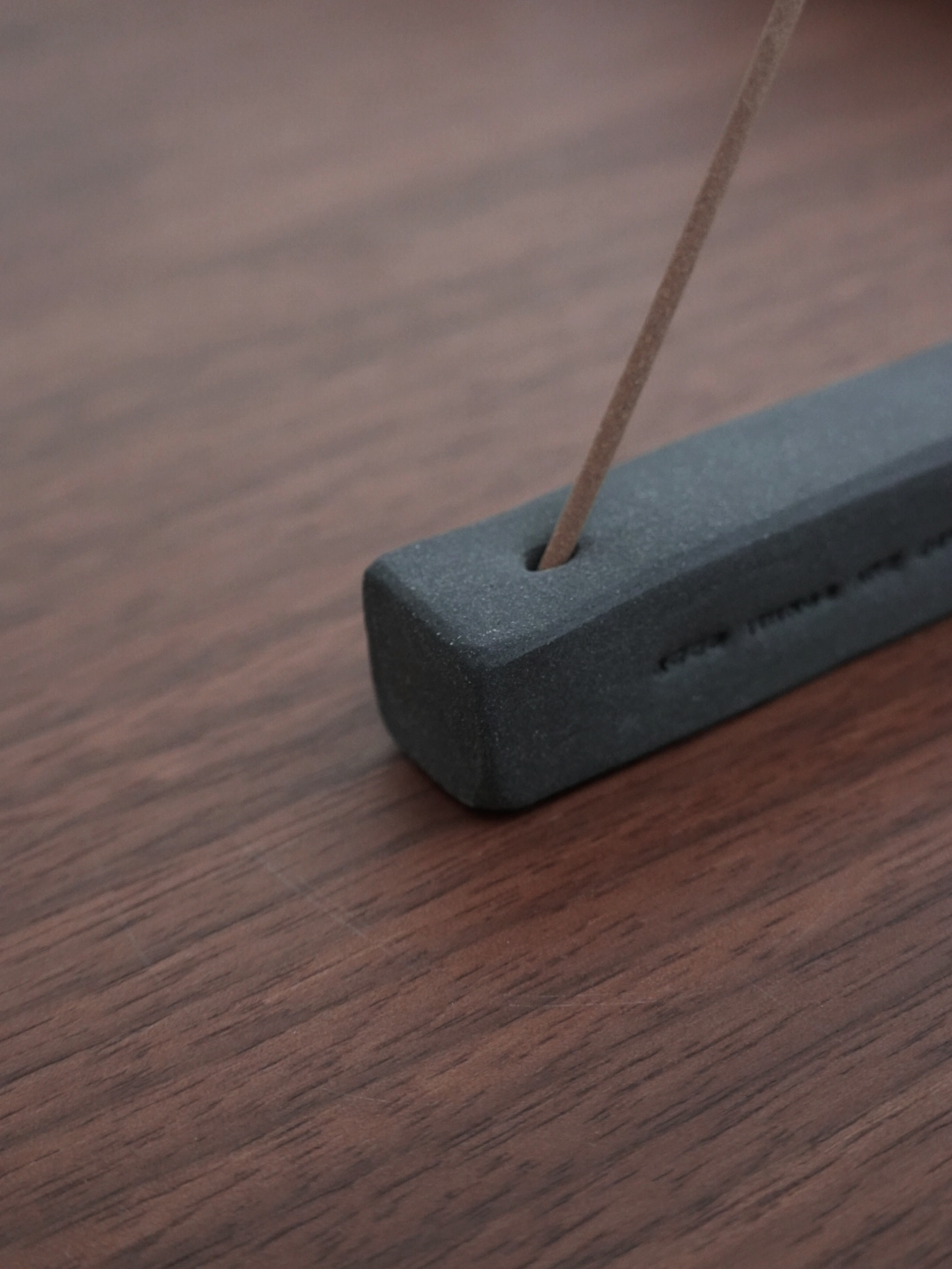 THE DETAILS - 寂岩線香座