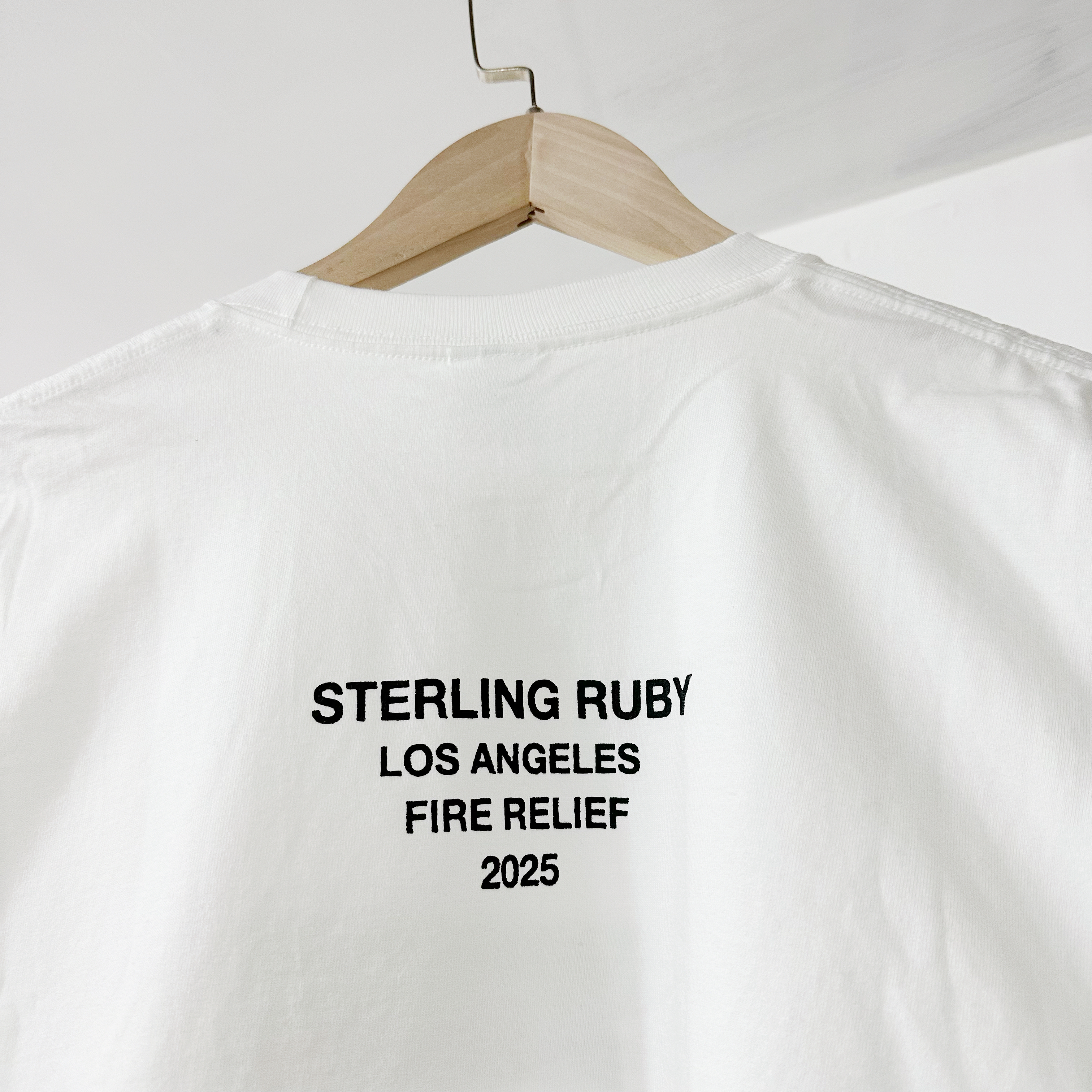 Supreme Los Angeles Fire Relief Box Logo Tee 現貨Color:Wh Supreme Los Angeles Fire Relief Box Logo Tee 現貨Color:Wh