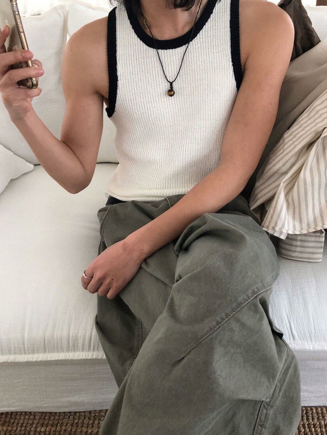 淨色針織背心 V1108