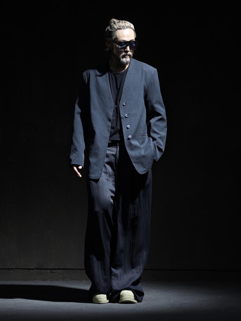 Kara可拆卸西裝外套