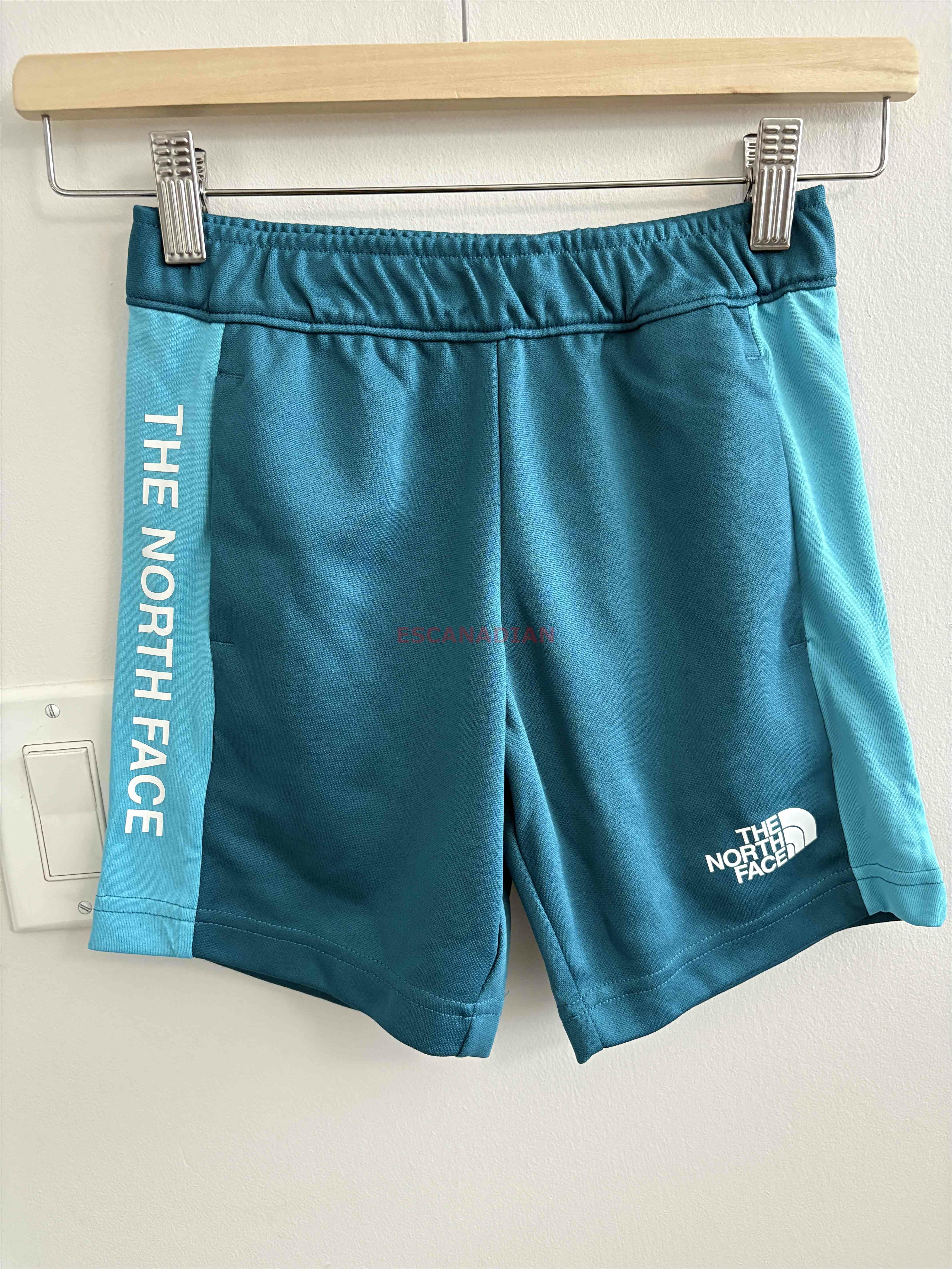 THE NORTH FACE 大童 機能型 Flashdry快乾 運動排汗材質 運動短褲