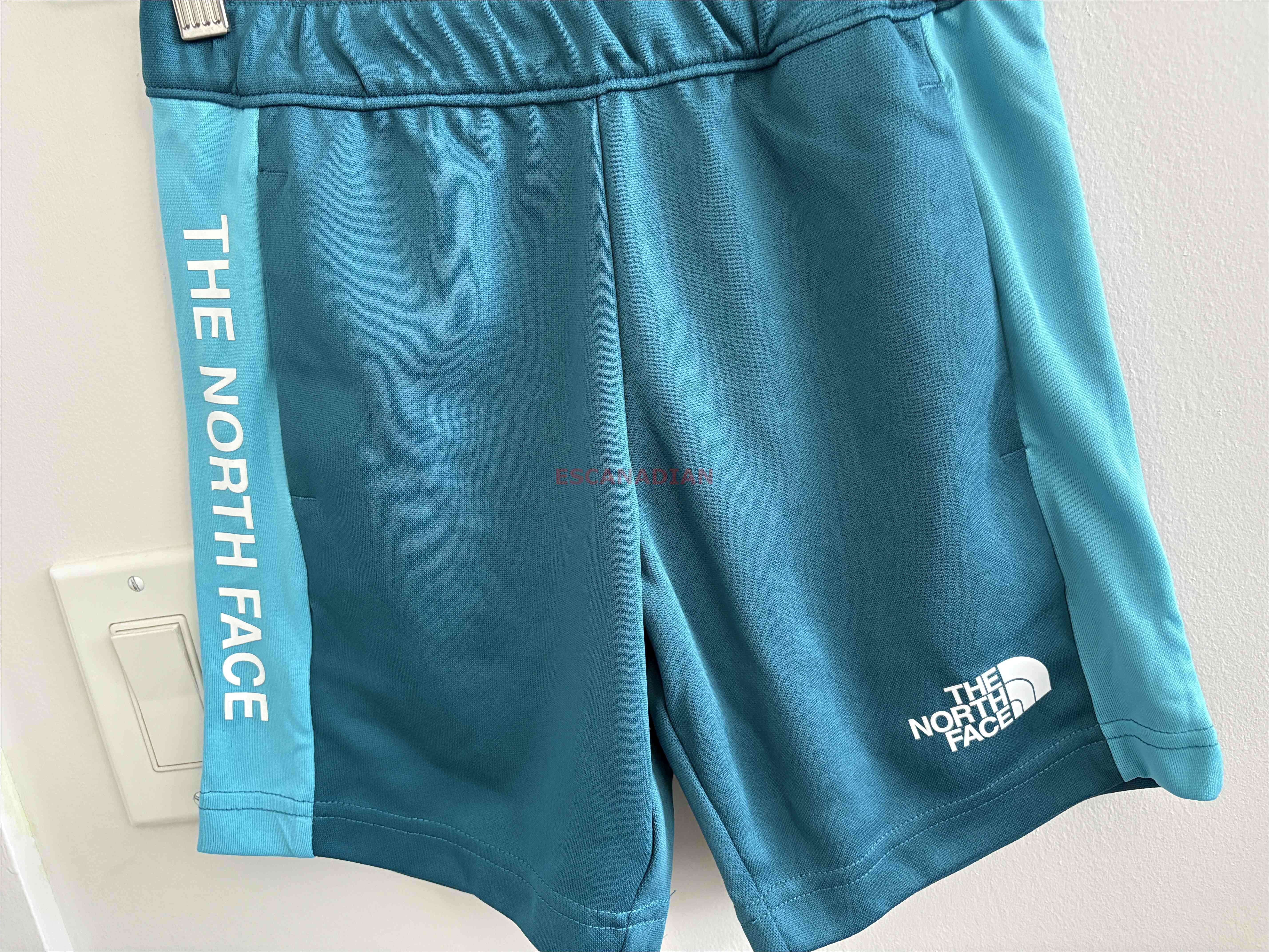 THE NORTH FACE 大童 機能型 Flashdry快乾 運動排汗材質 運動短褲