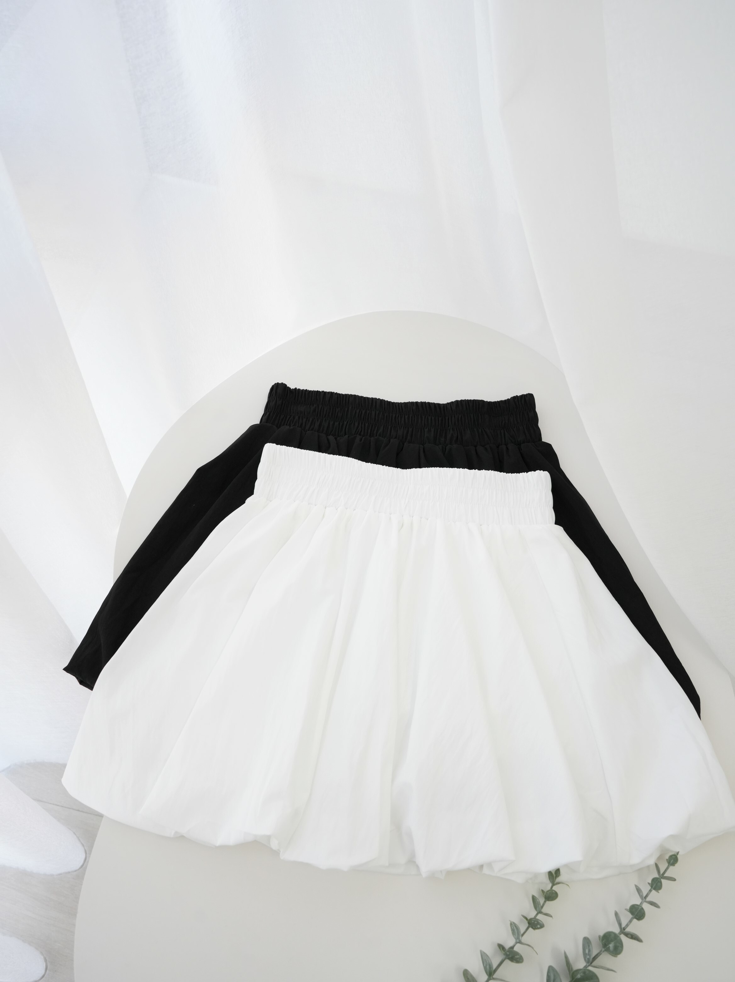 法朵Fado shop｜ 高腰疊搭花苞短裙 4703008