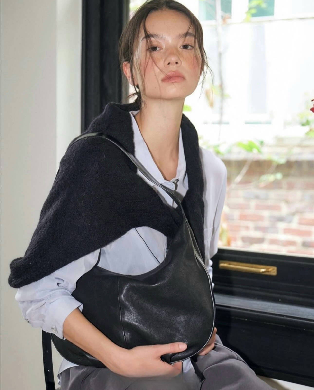 羊皮/麂皮斜挎餃子包