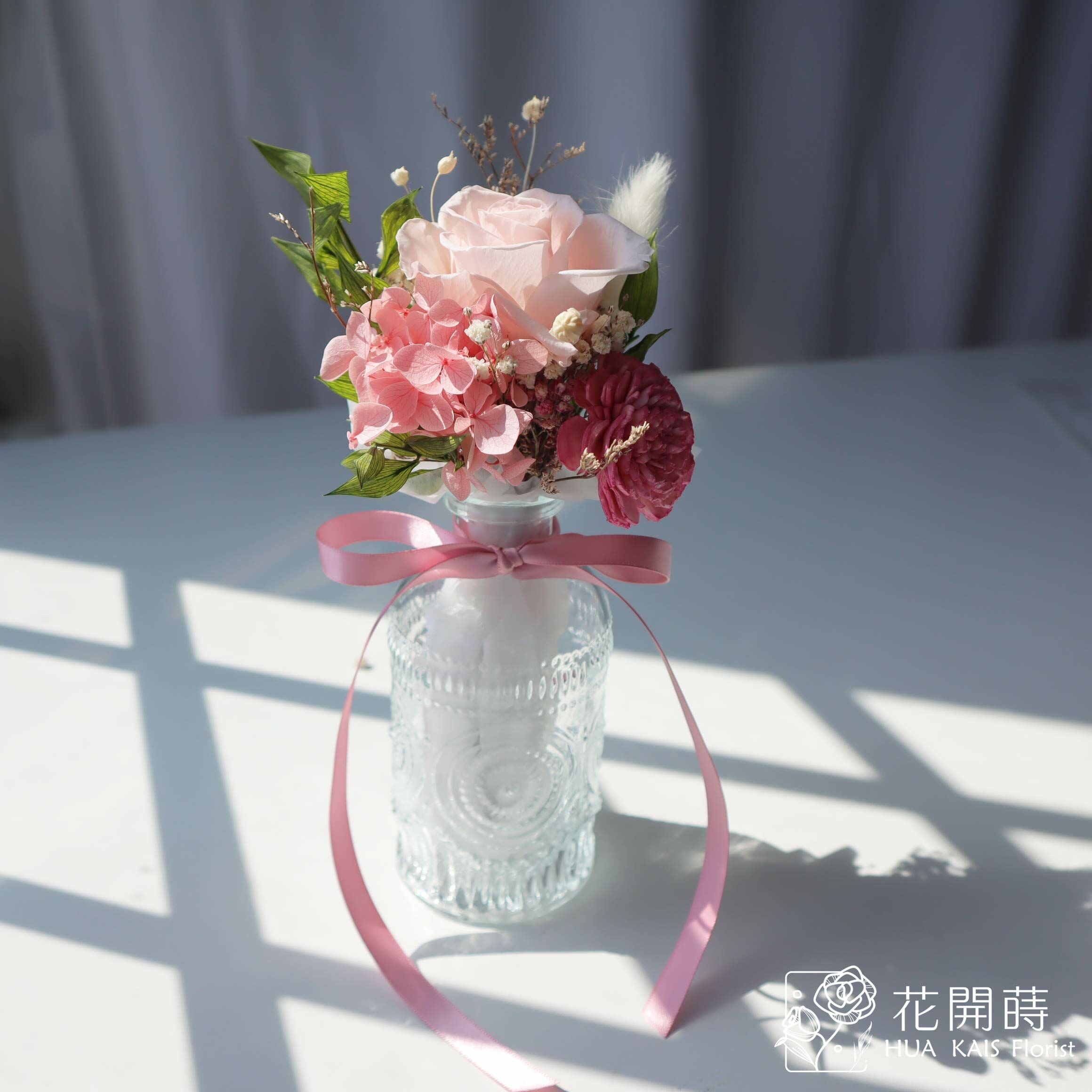 玻璃花|溫柔粉花瓶花束|永生玫瑰花|辦公室小桌花|永生花禮物