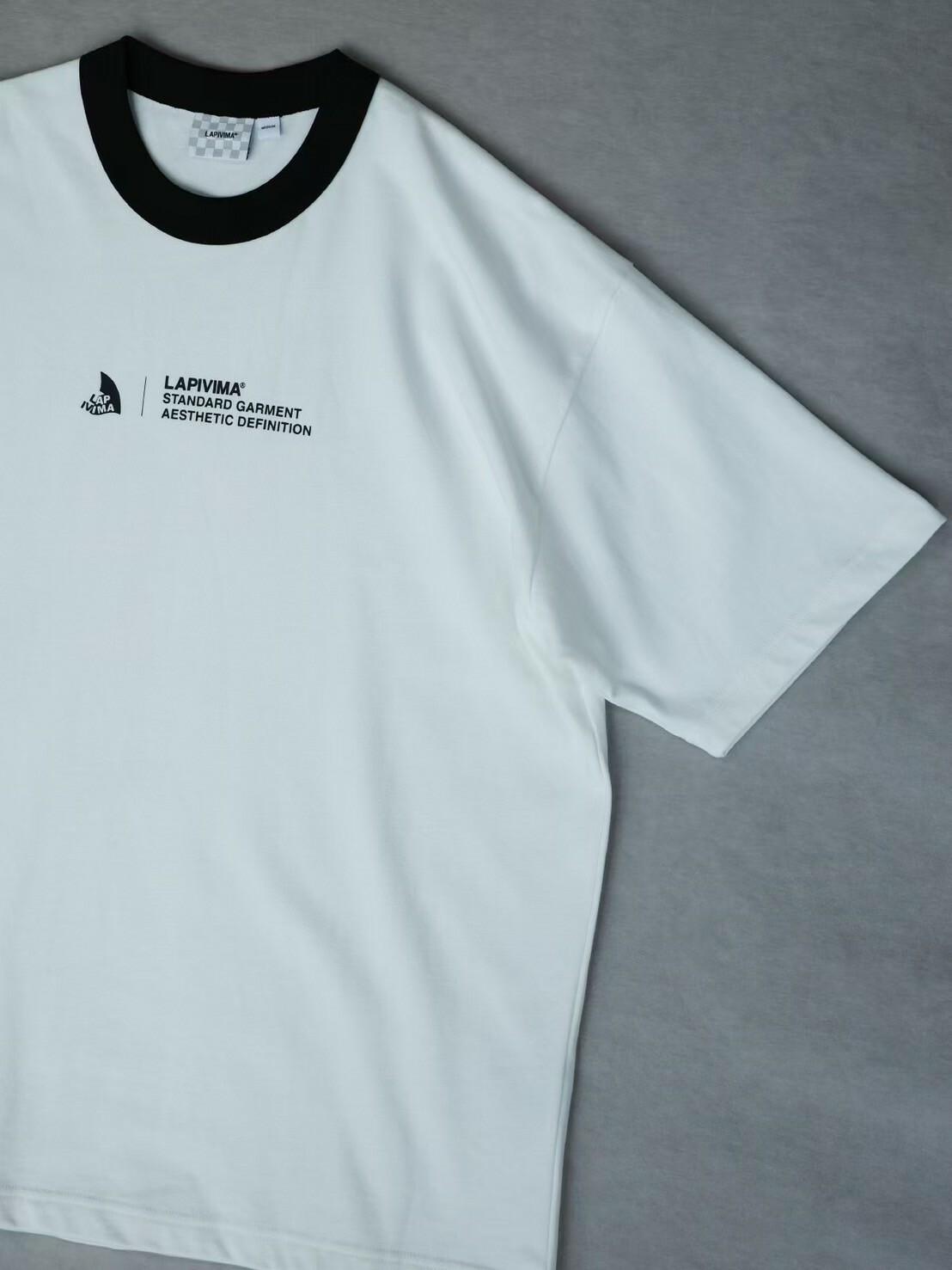 LAPRIMA 撞色領口印花標語短TEE