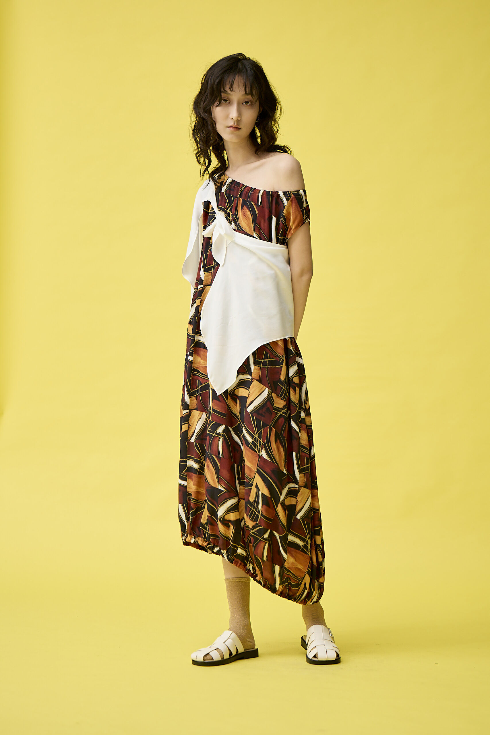 一字領蓋袖洋裝