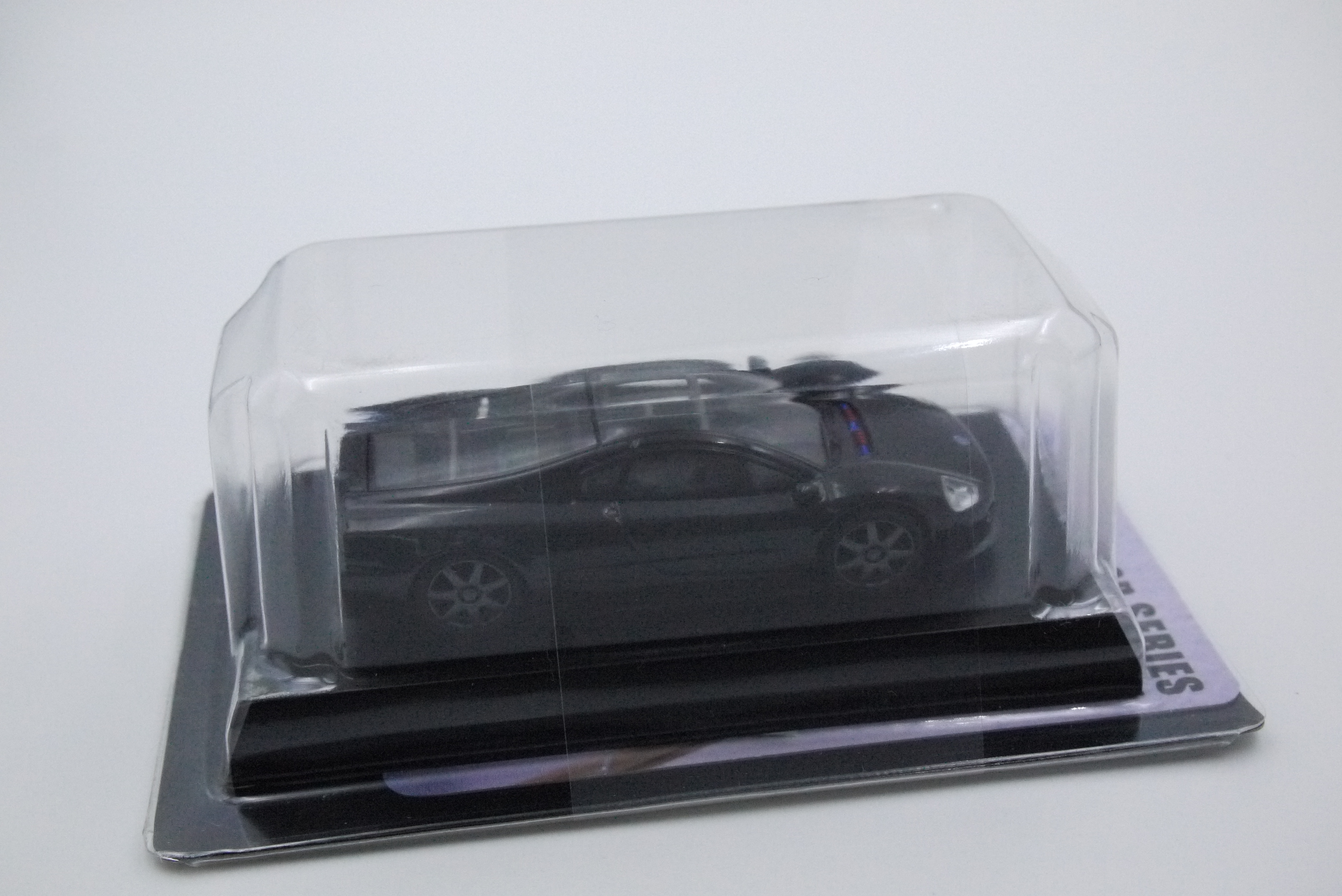 KYOSHO VOLKSWAGEN NARDO W12 COUPE BLACK